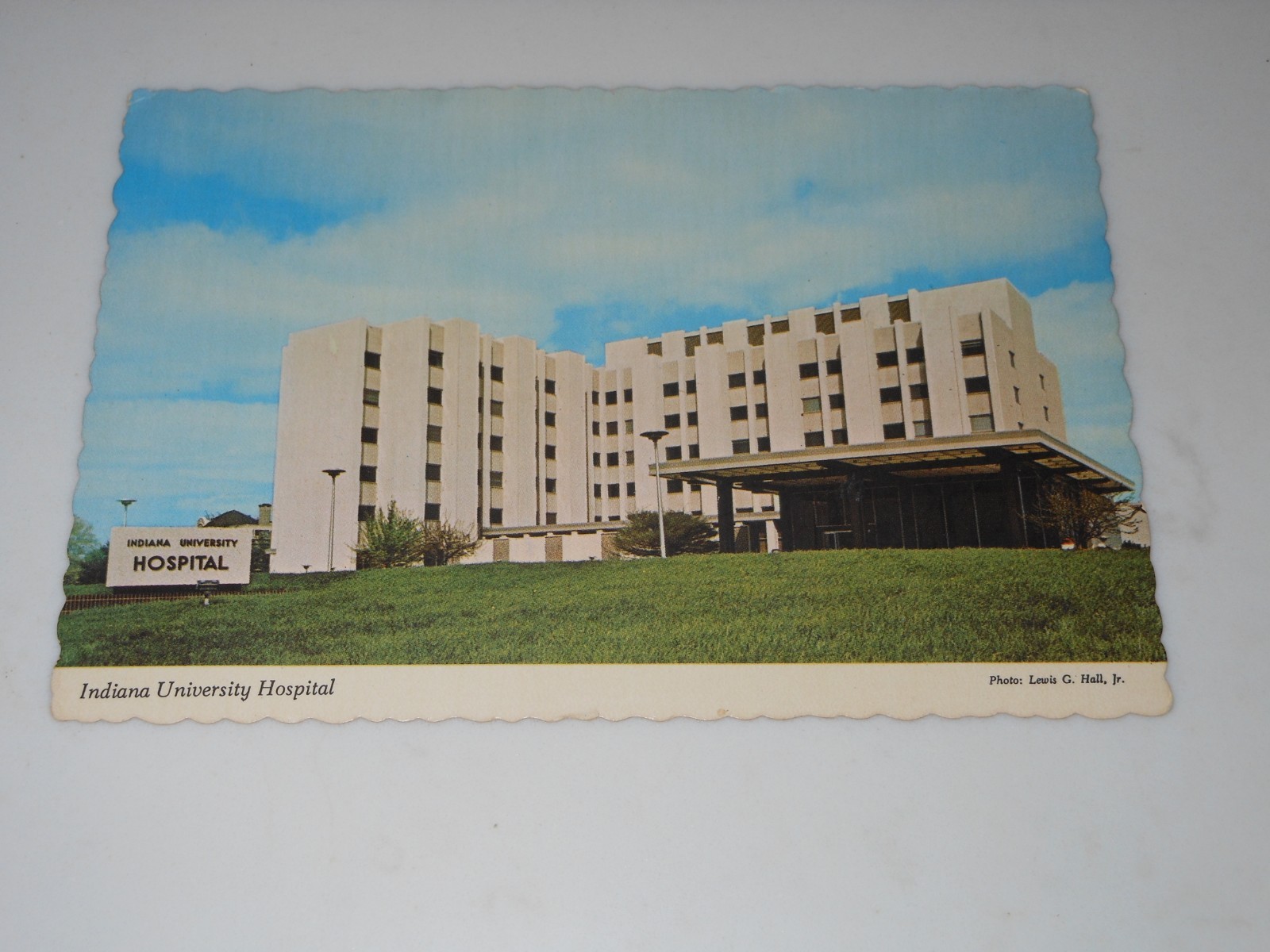 Vtg Indiana University Hospital Postcard, Unposted, Scalloped Edges Vtg Indiana University Hospital Postcard, Unposted, Scalloped Edges