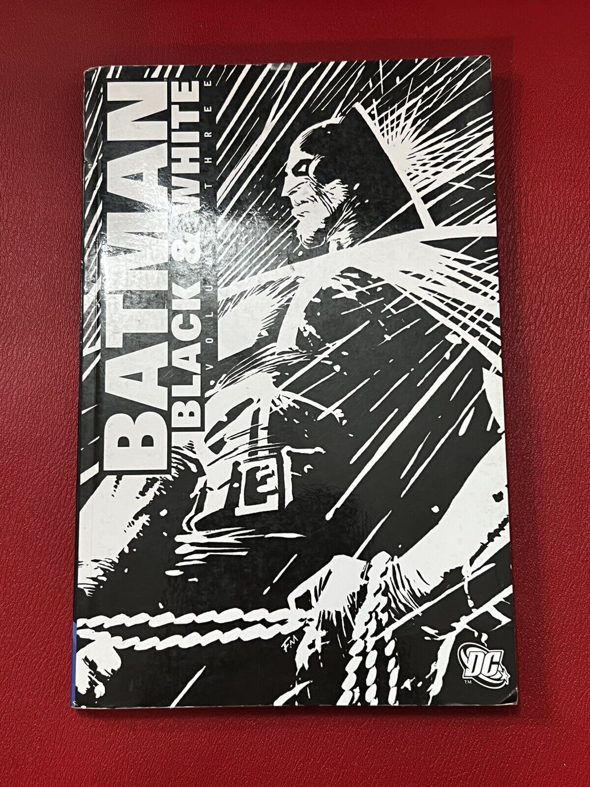 (Original book) DC COMICS BATMAN BLACK and WHITE (PB) 3