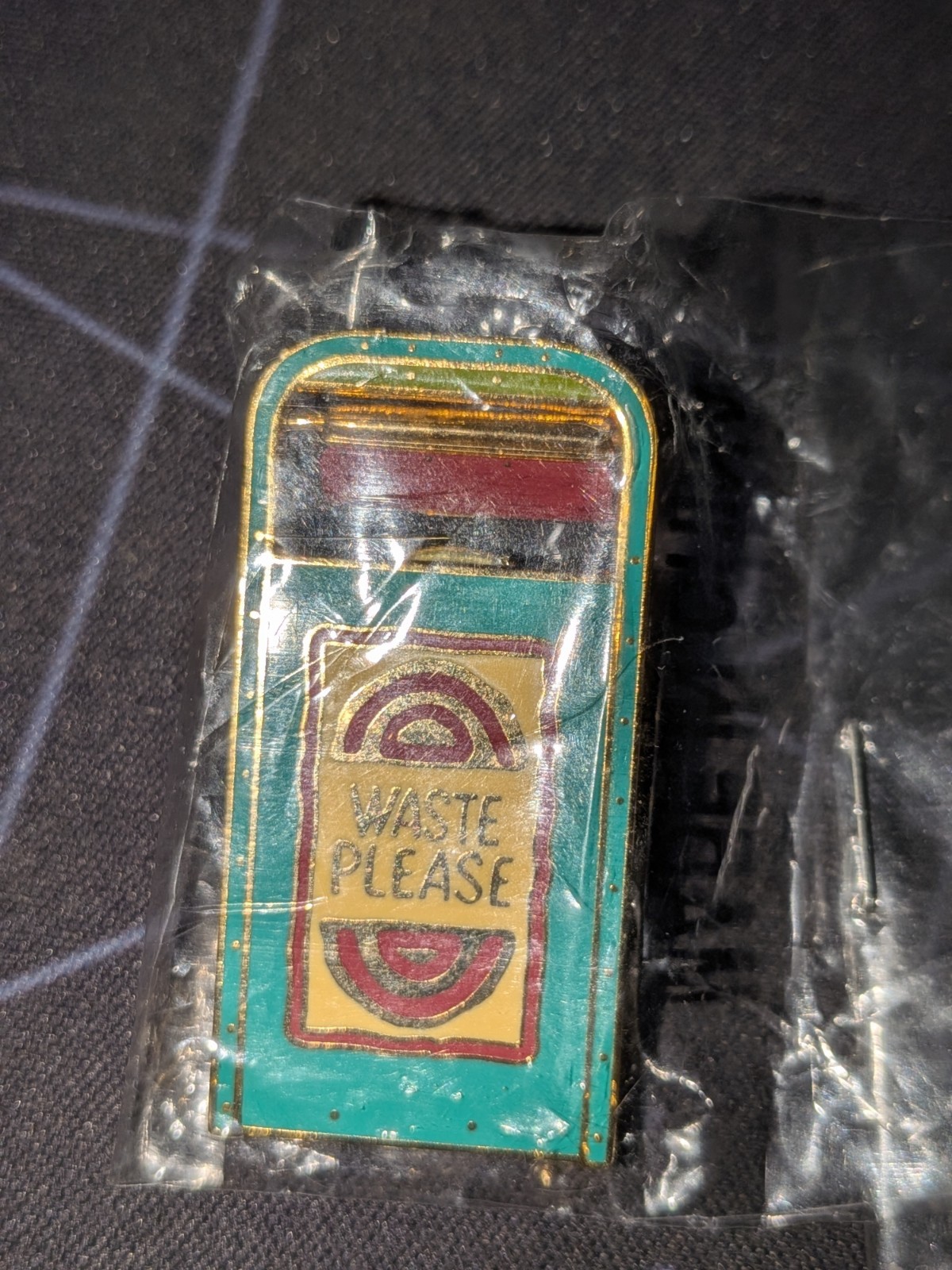 Disney Adventureland Trash Bin Pin Cast Exclusive Disney Adventureland Trash Bin Pin Cast Exclusive
