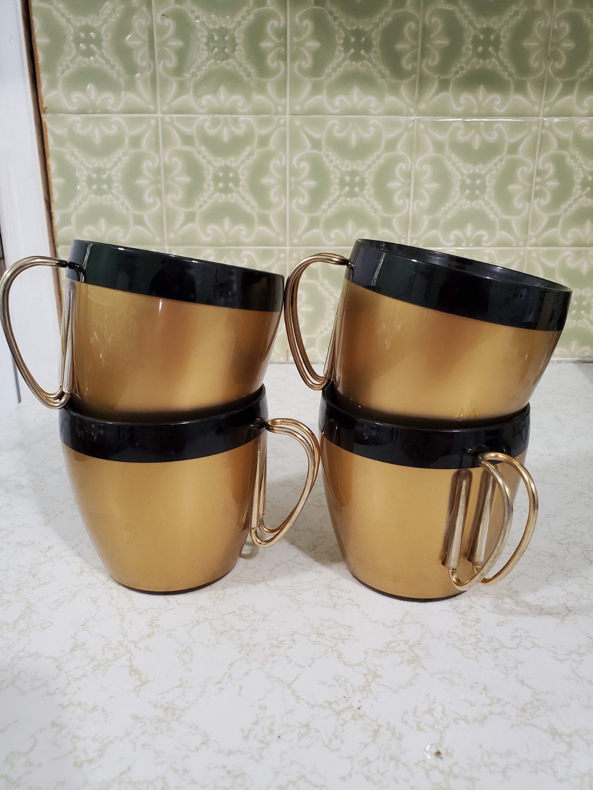 Vintage Thermo Serv West Bend Gold & Black 3\ Vintage Thermo Serv West Bend Gold & Black 3\