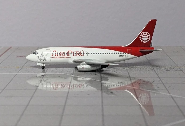 Aeroclassics AC411192 Aeroperu Boeing 737-200 N412CE Diecast 1/400 Jet Model New Aeroclassics AC411192 Aeroperu Boeing 737-200 N412CE Diecast 1/400 Jet Model New