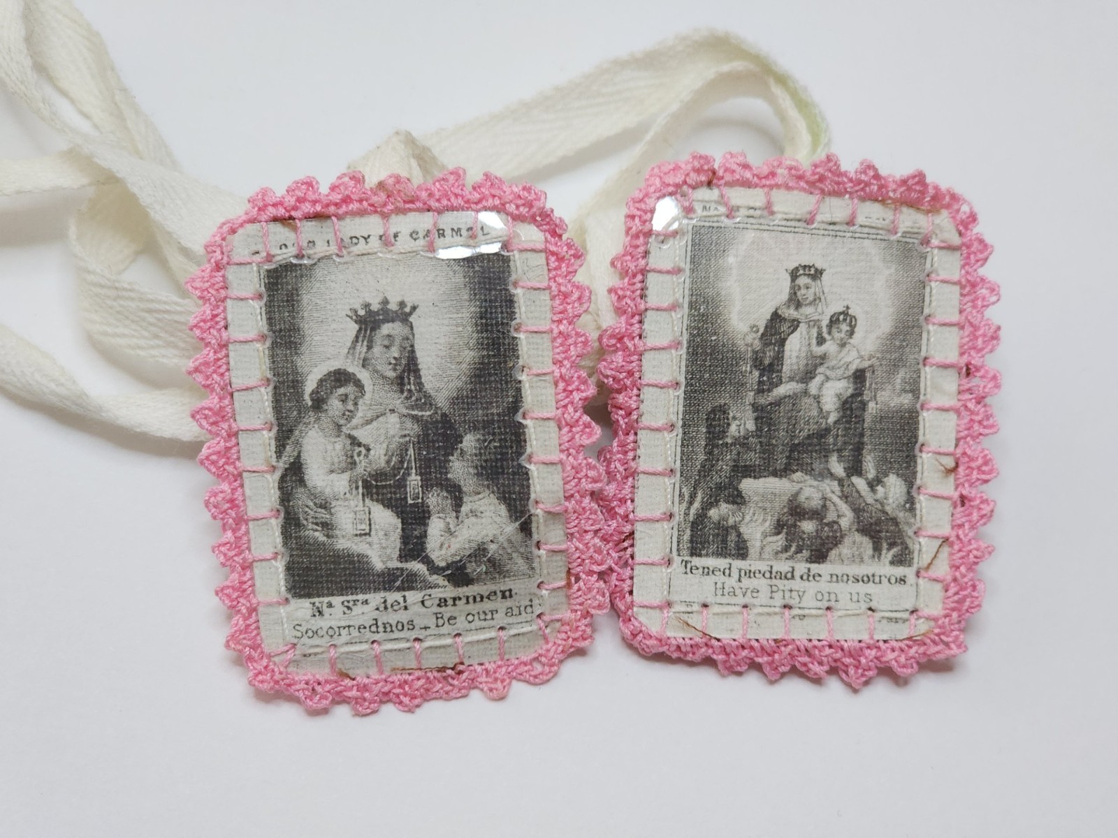 Vintage Catholic Scapular Our Lady of Mount Carmel and Child Jesus Vintage Catholic Scapular Our Lady of Mount Carmel and Child Jesus