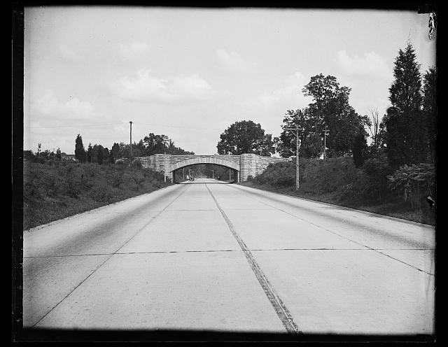 Photo:1934 Road View Stone Arch Bridge Highway Tunnel Roadway