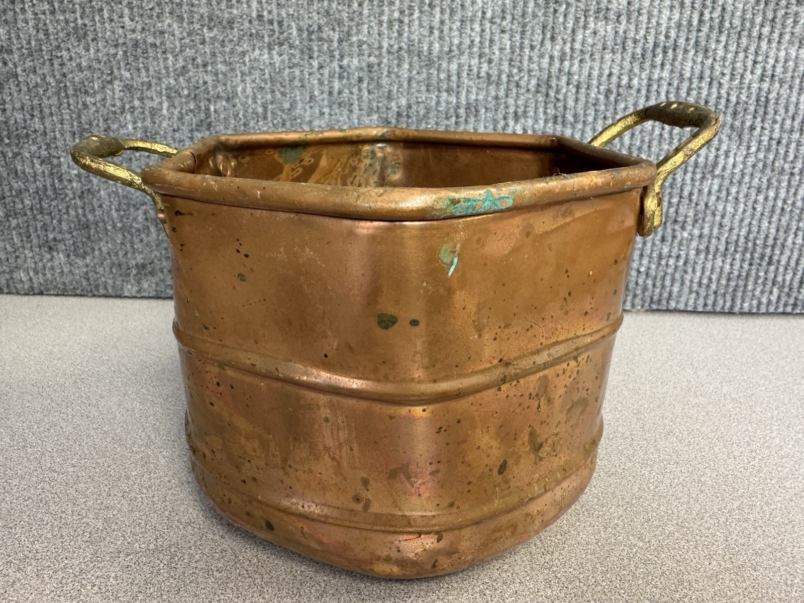 Vintage Turkish Hammered Copper Planter Bucket with Brass Handles Vintage Turkish Hammered Copper Planter Bucket with Brass Handles