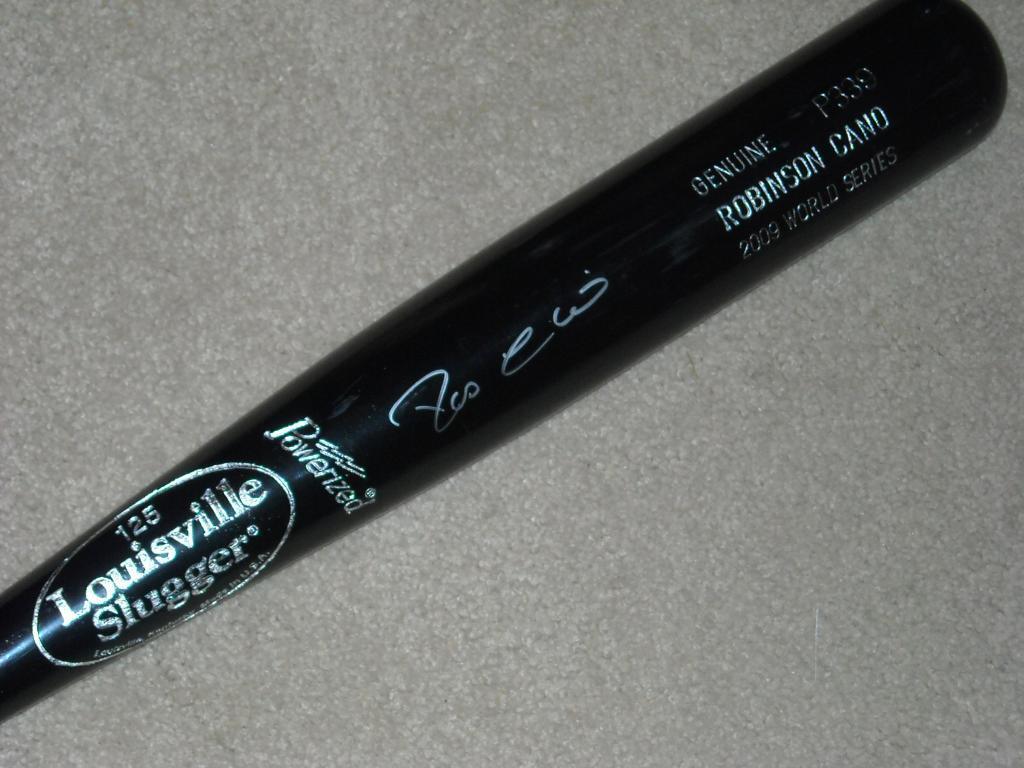 Robinson Cano H&B 2009 World Series Signed Game Bat New York Yankees