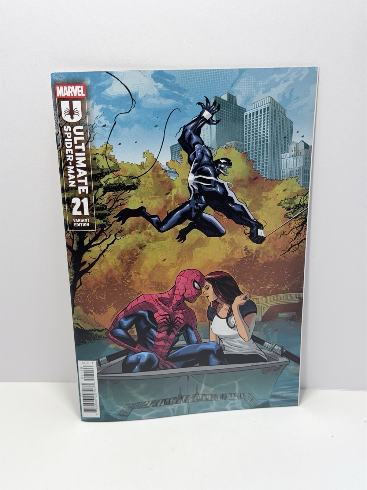 Ultimate Spider-Man #21 David Messina NYCC 2026 Giveaway Variant Marvel