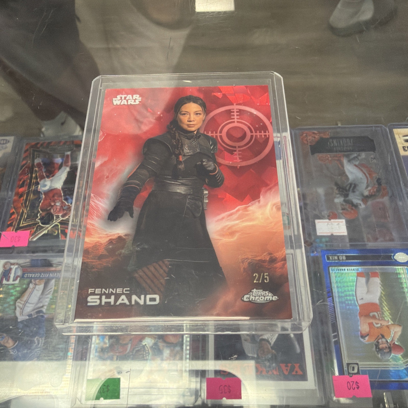 2025 Topps Chrome SAPPHIRE Star Wars FENNEC SHAND #41 Red 2/5 2025 Topps Chrome SAPPHIRE Star Wars FENNEC SHAND #41 Red 2/5