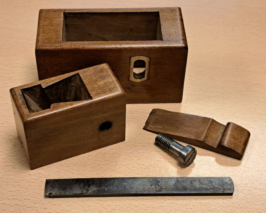 Rare vintage wooden craftsman made adjustable chamfer plane L Bignell G.B.T. Rare vintage wooden craftsman made adjustable chamfer plane L Bignell G.B.T.