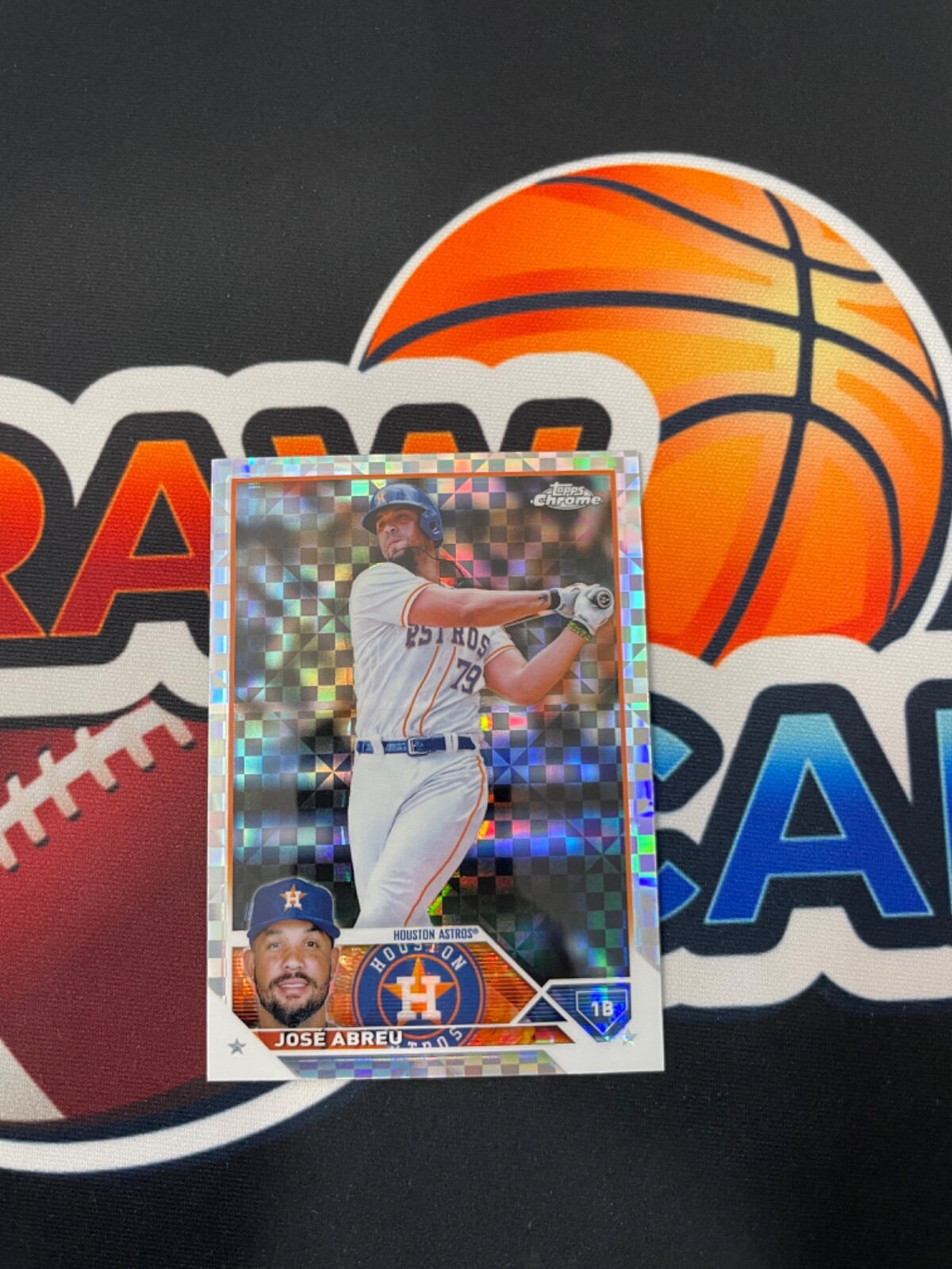 2023 Topps Chrome Jose Abreu 41 X-Fractor 2023 Topps Chrome Jose Abreu 41 X-Fractor