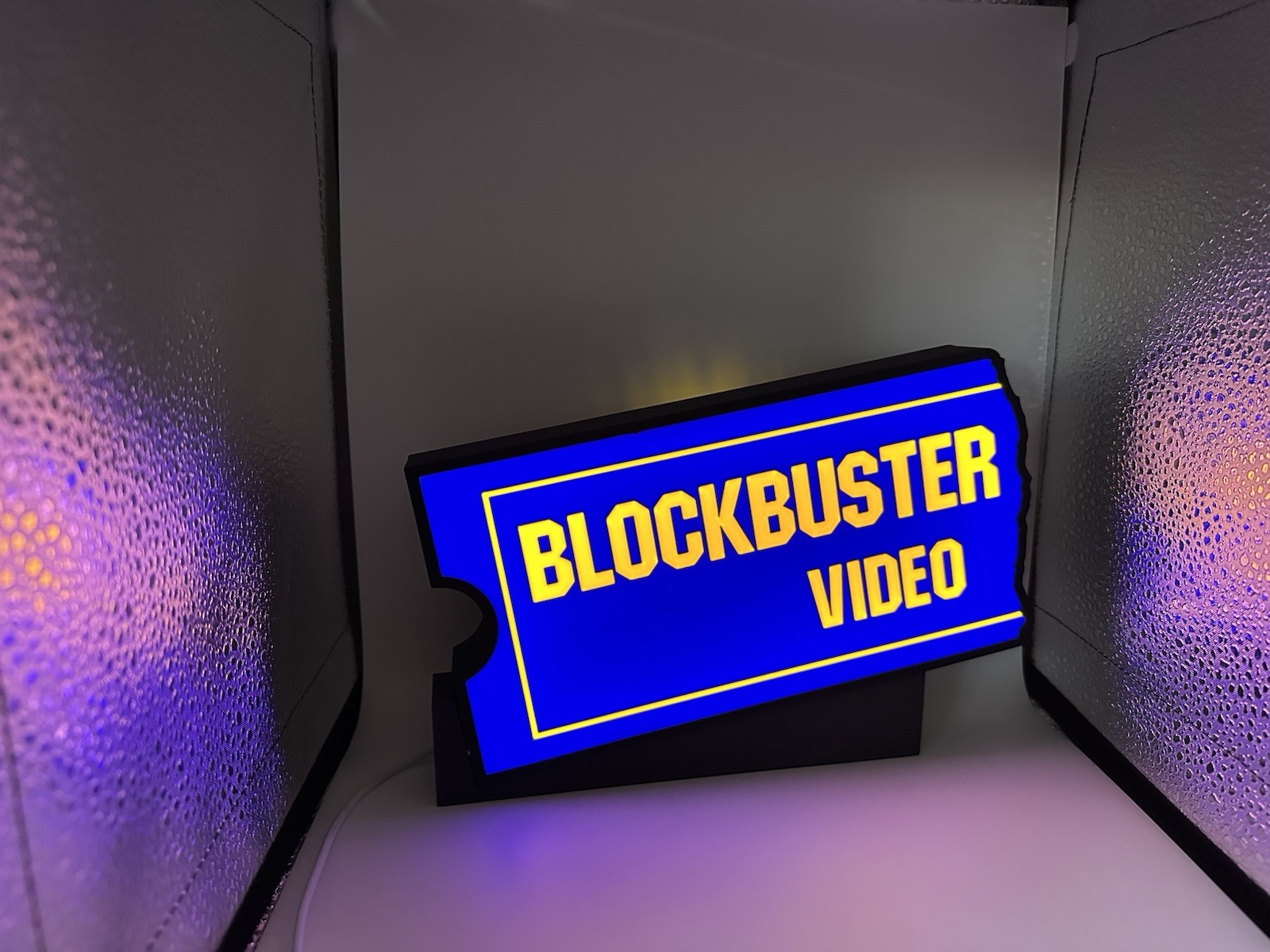 Blockbuster Video Retro Display | 3D Printed  Decor | USB Illuminated Sign