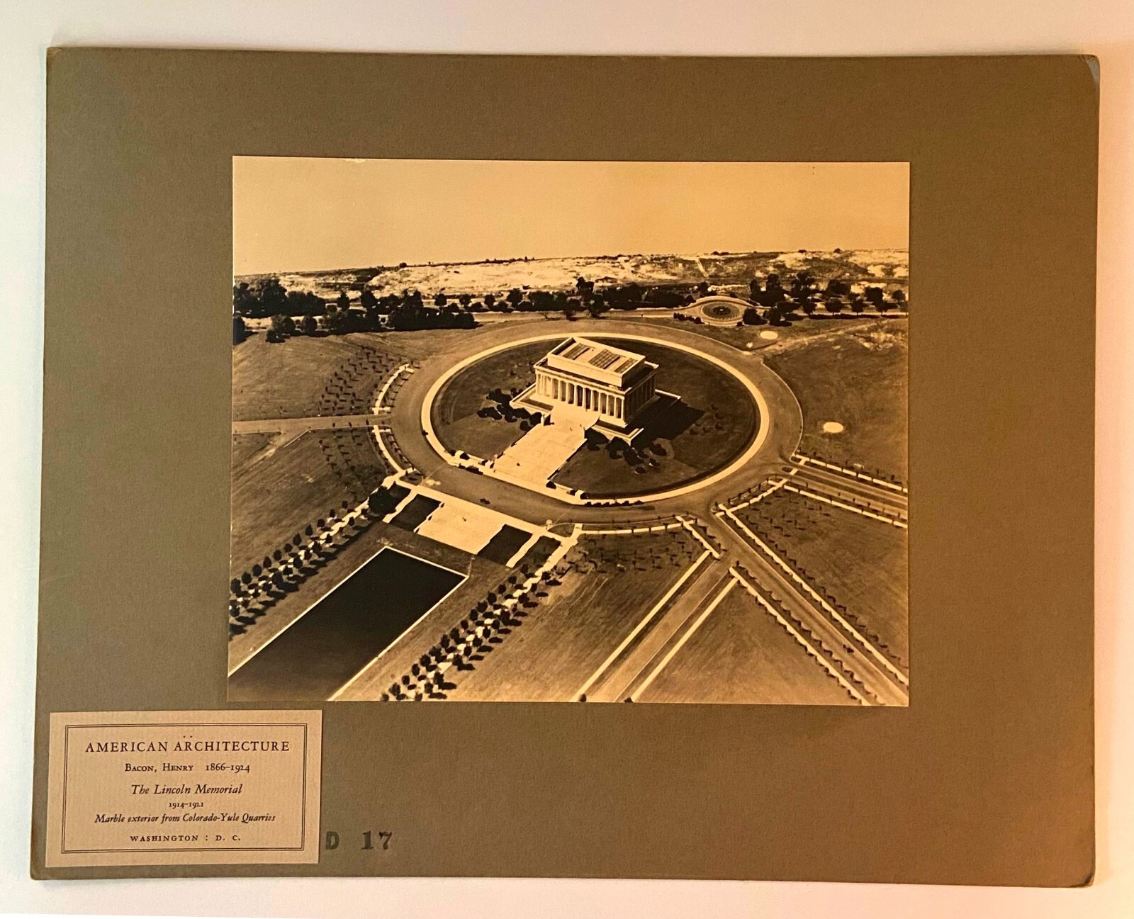 VINTAGE 1924 EDUCATIONAL MOUNTED INSTRUCTIONAL PHOTO OF THE LINCOLN MEMORIAL