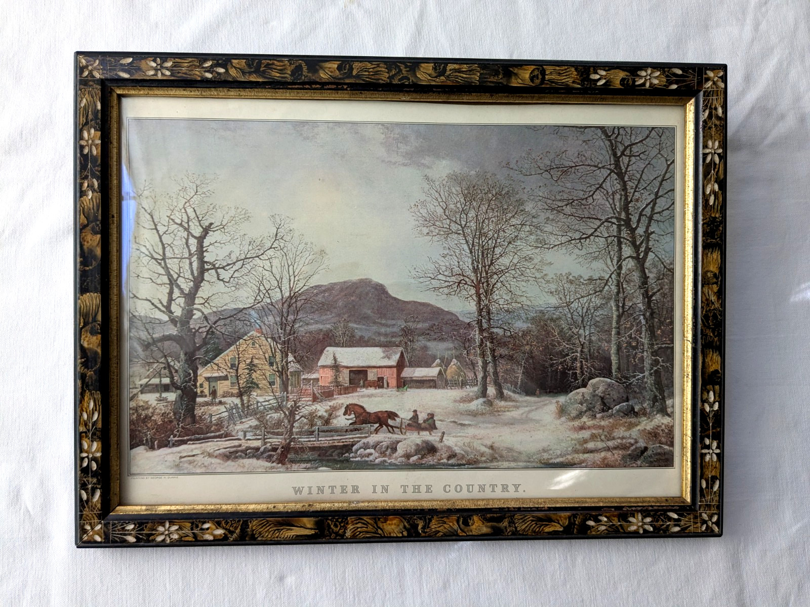 Antique Victorian Picture Frame Inlaid Floral & Leaf Motifs Gold Gilt Liner Antique Victorian Picture Frame Inlaid Floral & Leaf Motifs Gold Gilt Liner