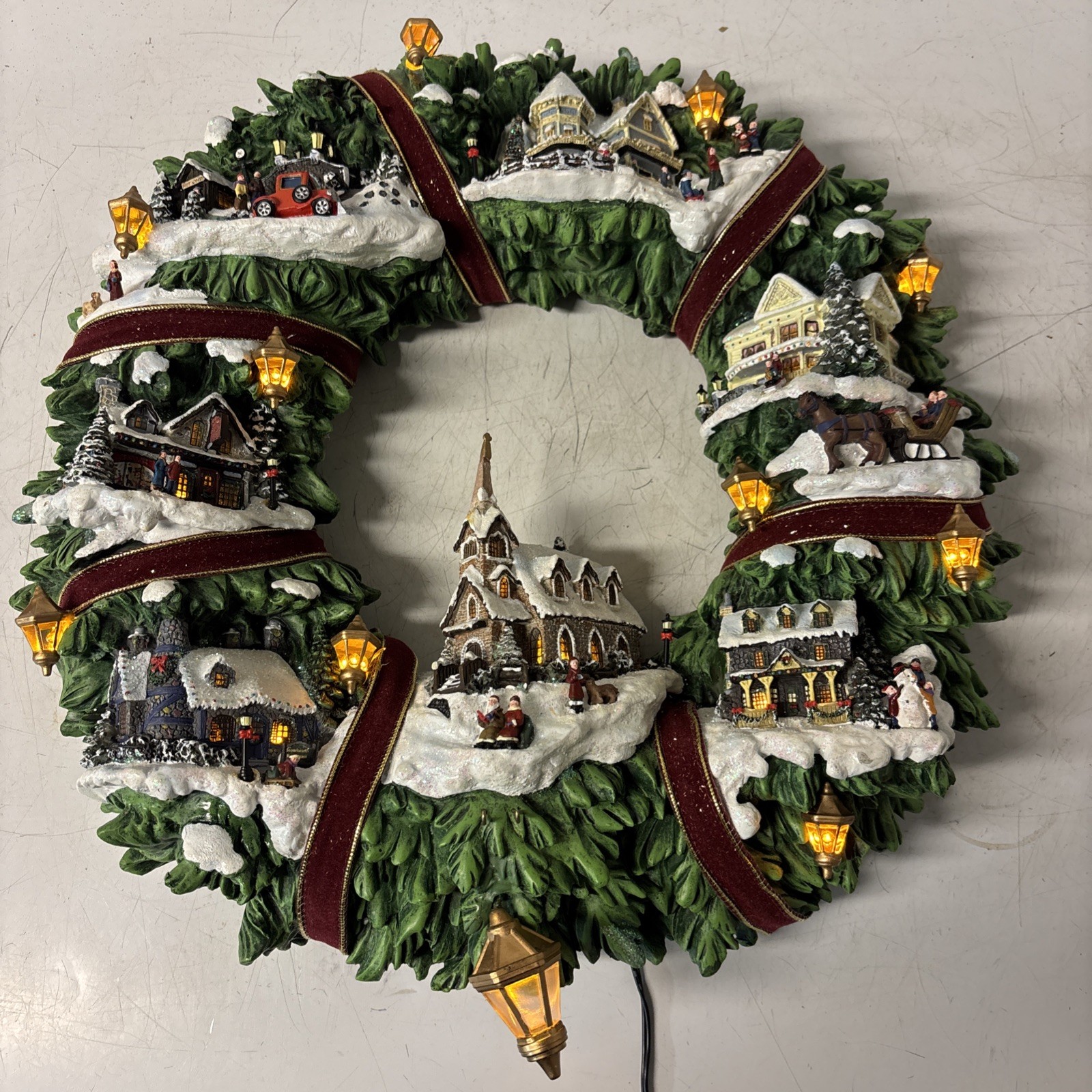 The Hamilton Collection Thomas Kinkade Christmas Village Wreath - AC/DC - Works