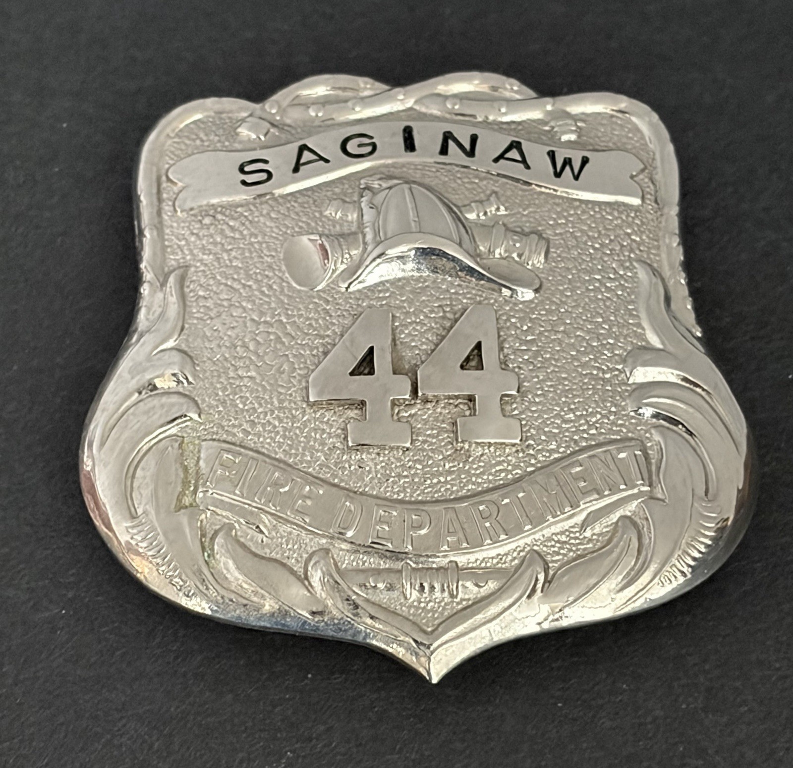 Antique Obsolete Saginaw, Michigan Fire Department Badge #44 Antique Obsolete Saginaw, Michigan Fire Department Badge #44