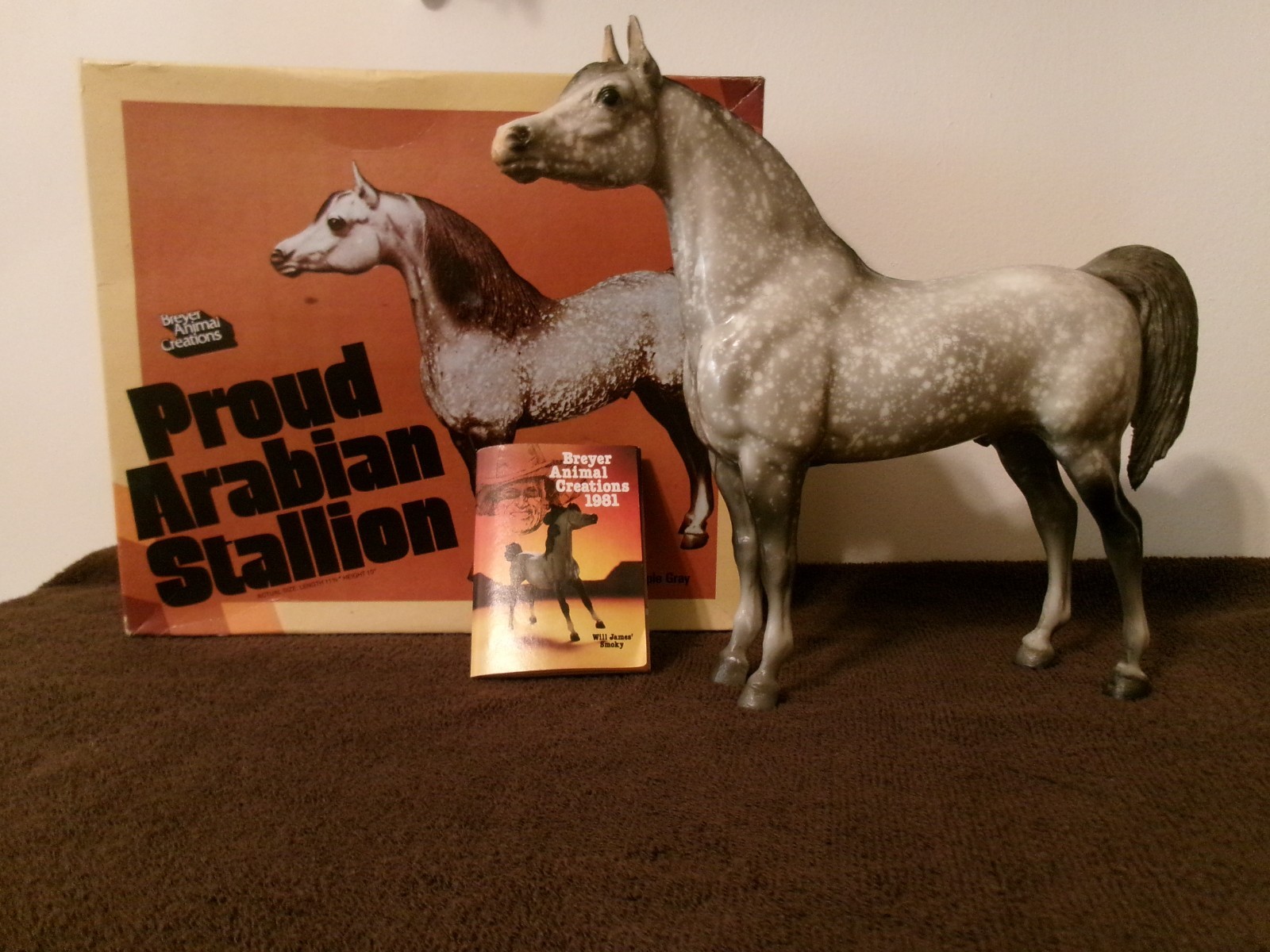 Breyer Vintage 1981 Wild Dapple Gray Semi Gloss Proud Arabian Stallion Breyer Vintage 1981 Wild Dapple Gray Semi Gloss Proud Arabian Stallion