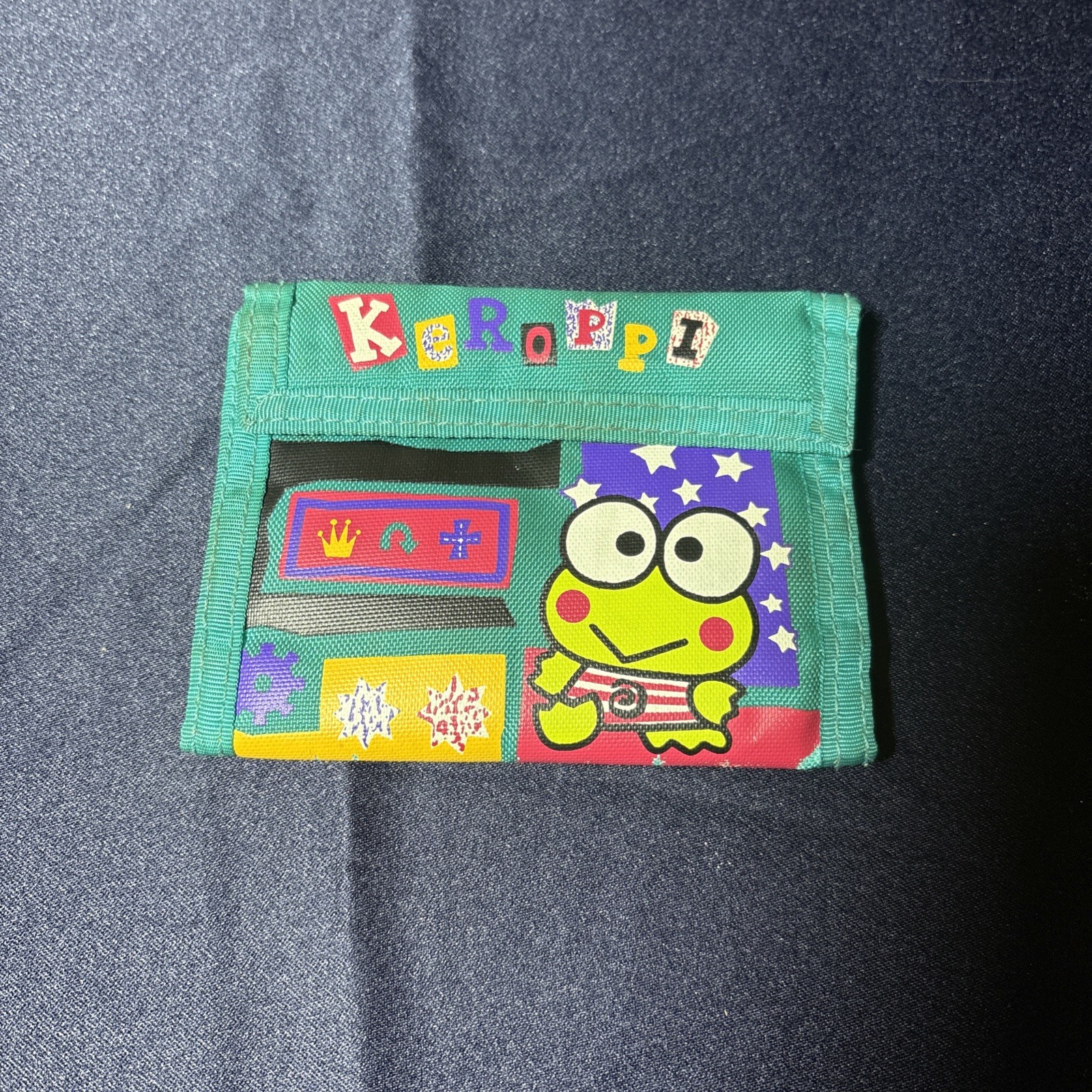 SANRIO Vintage 90s Keroppi Frog Green Folding Nylon Wallet SANRIO Vintage 90s Keroppi Frog Green Folding Nylon Wallet