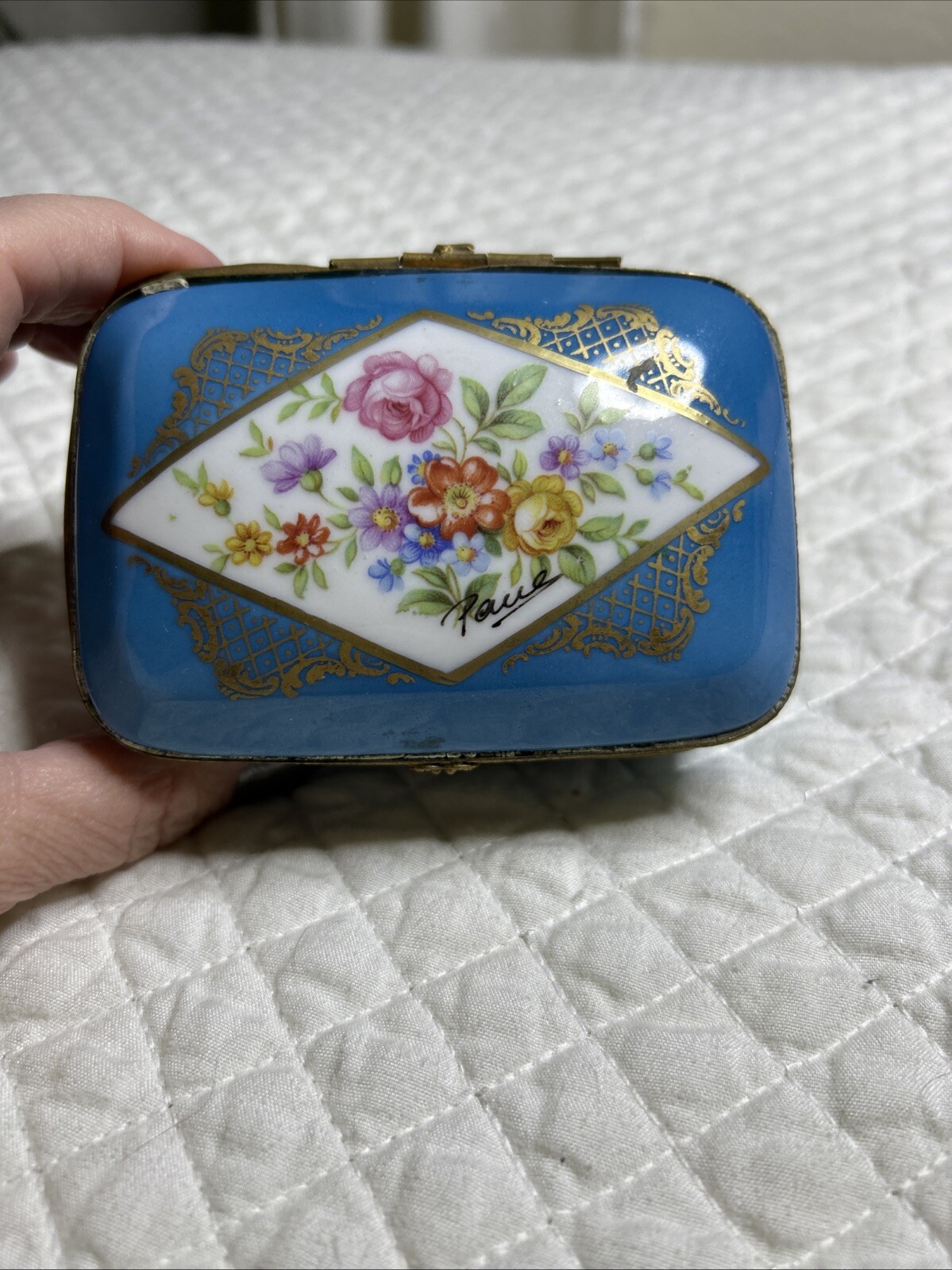 Vintage blue Limoges Porcelain Trinket Box with roses- France - Signed Paul Vintage blue Limoges Porcelain Trinket Box with roses- France - Signed Paul