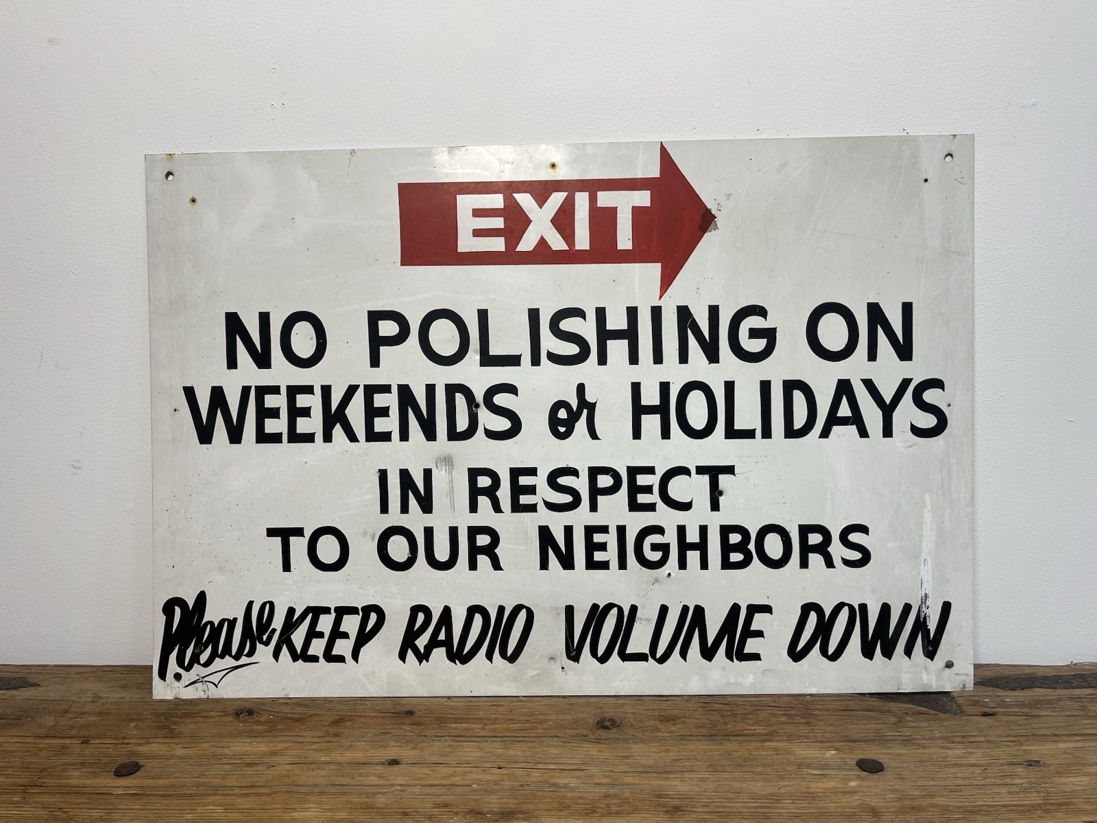 Vintage Hand Painted Car Wash Sign Vintage Hand Painted Car Wash Sign