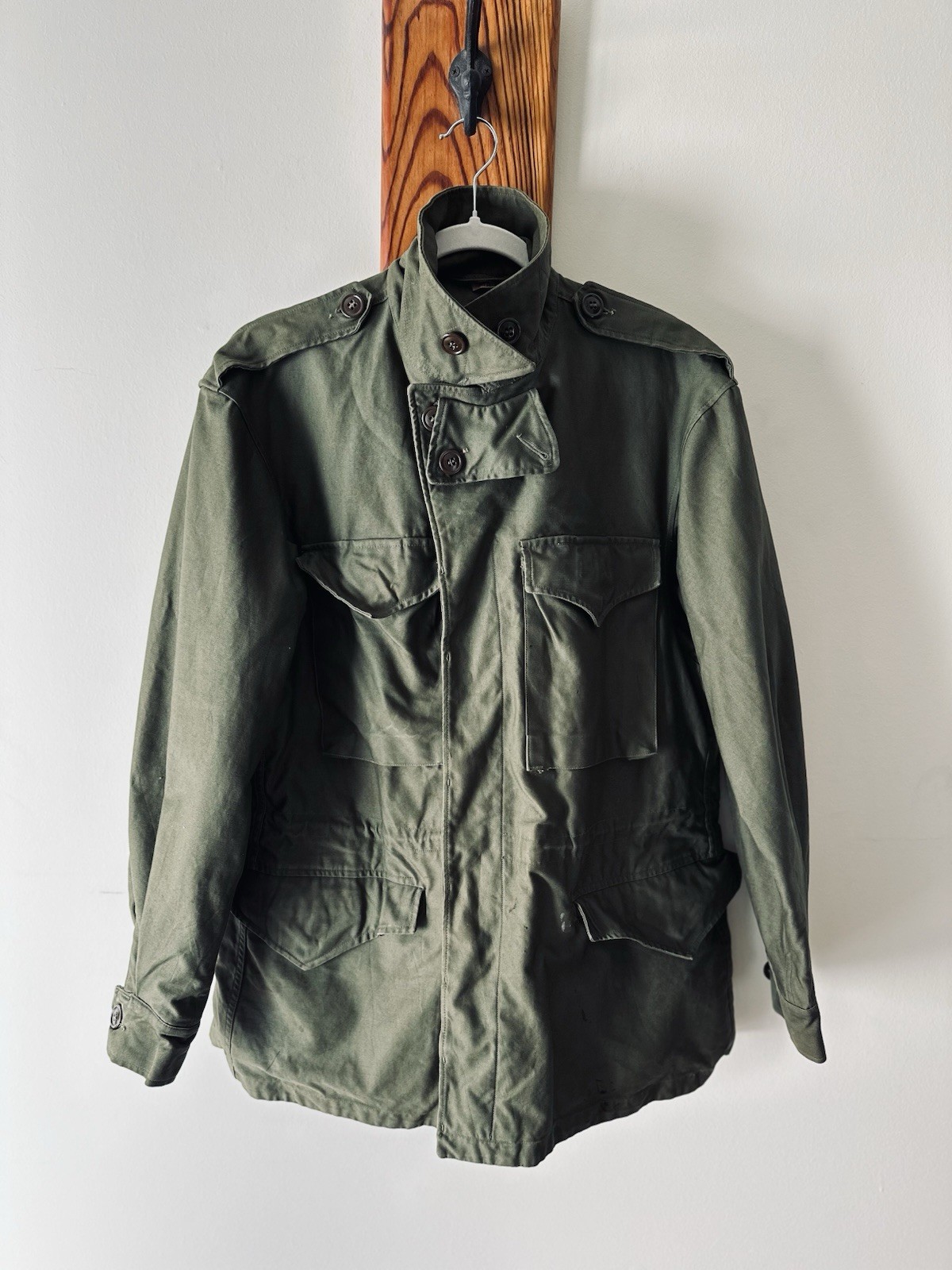 Vintage WWII M-1943 Field Jacket Army Military Coat 1940's USA Olive Green 38R