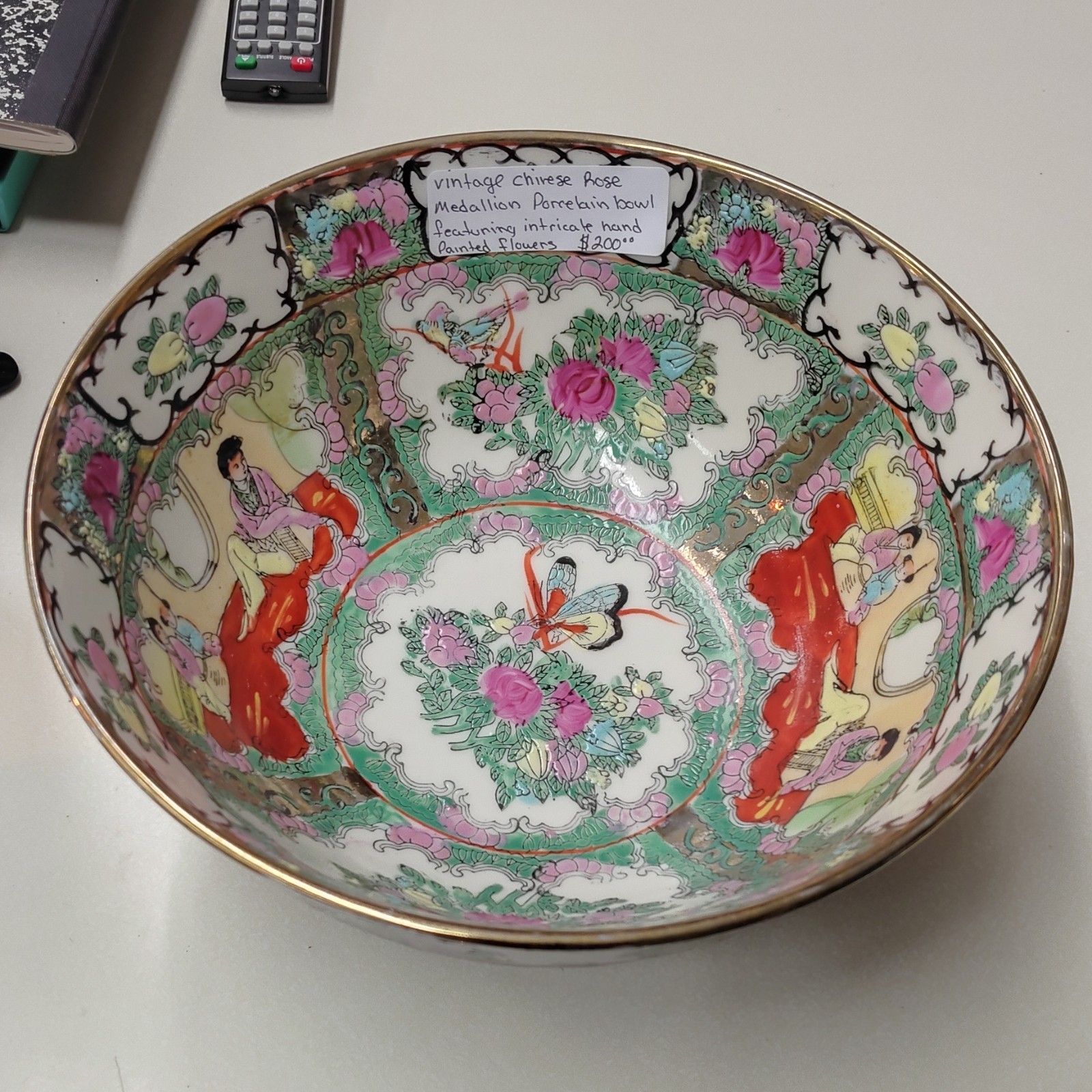Chinese Rose Medallion Vintage Porcelain Bowl Hand Painted Intricate Design Chinese Rose Medallion Vintage Porcelain Bowl Hand Painted Intricate Design