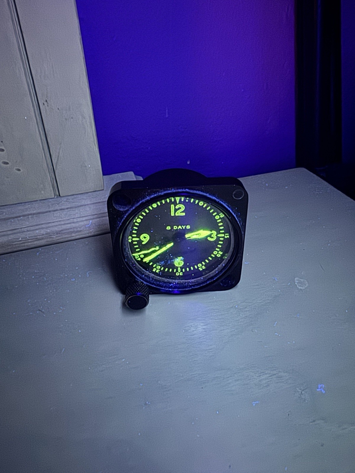 Waltham Mechanical Aircraft Clock A-13A-1 Vintage Antique Waltham Mechanical Aircraft Clock A-13A-1 Vintage Antique