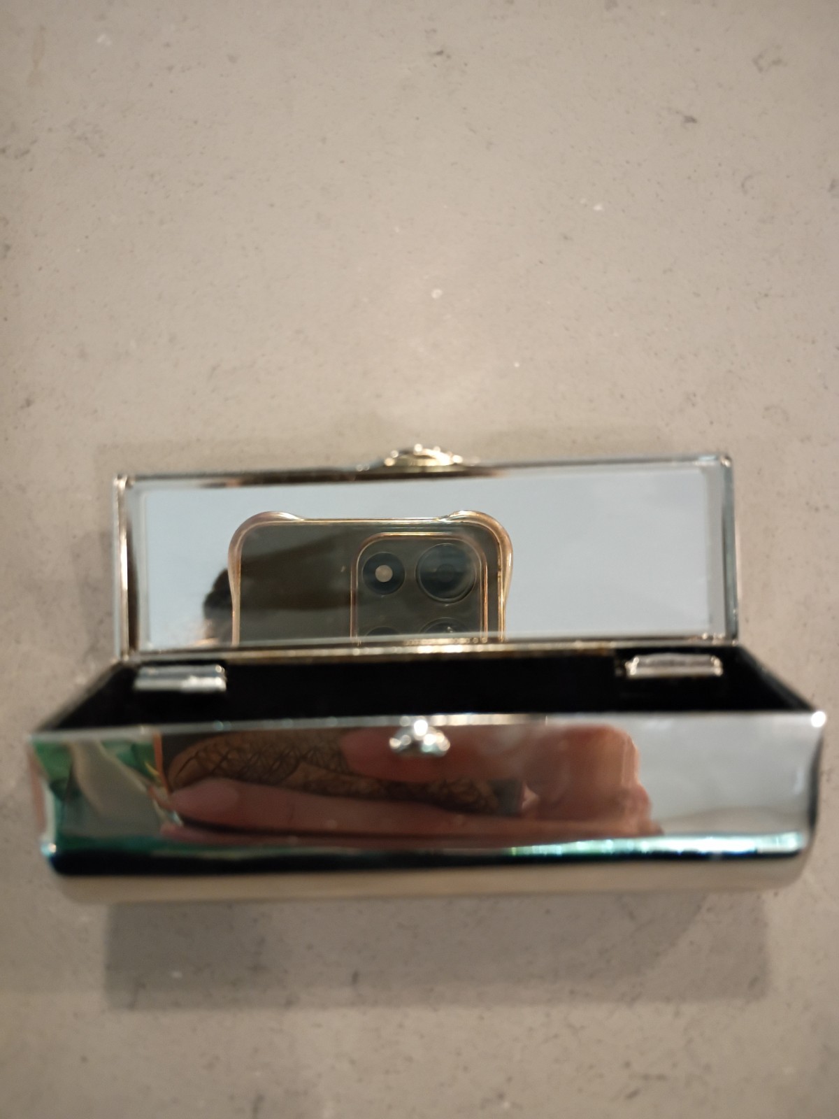 Vintage Sheridan Non Tarnish Silver Lipstick Holder Vintage Sheridan Non Tarnish Silver Lipstick Holder