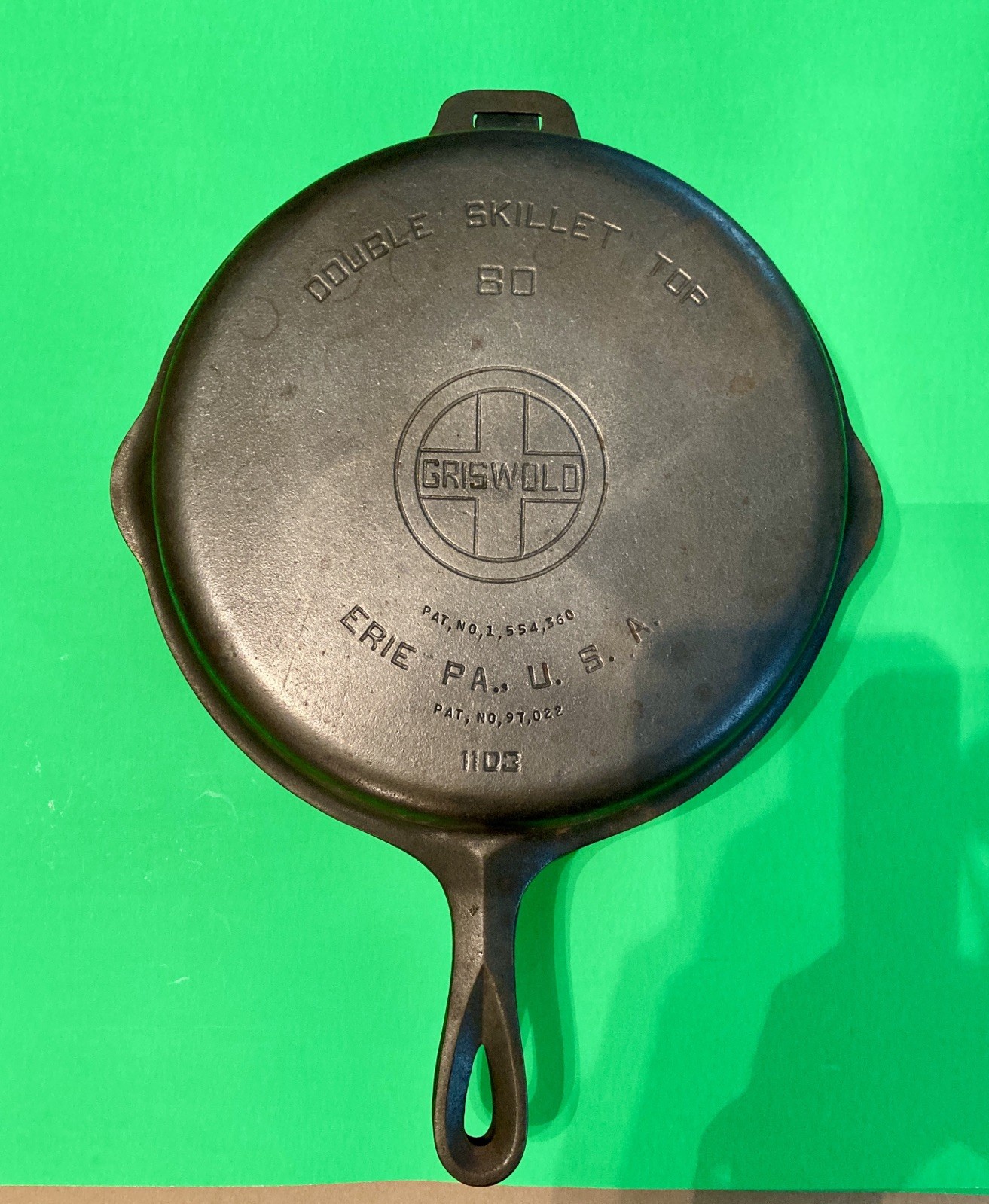 Antique Griswold Cast Iron #80 Hinged Double Skillet 1102 1103 Big Logo Erie Pa. Antique Griswold Cast Iron #80 Hinged Double Skillet 1102 1103 Big Logo Erie Pa.
