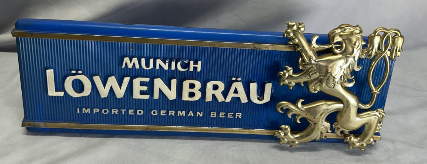 VTG Lowenbrau Imported German Beer Munich Raised Plastic Hang/Stand Sign-PREOWN