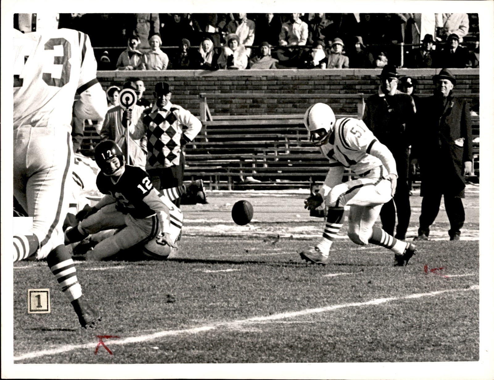 LD408 1963 Original Michael Mauney Photo MSU QUARTERBACK SONNY FISHER LOSES BALL
