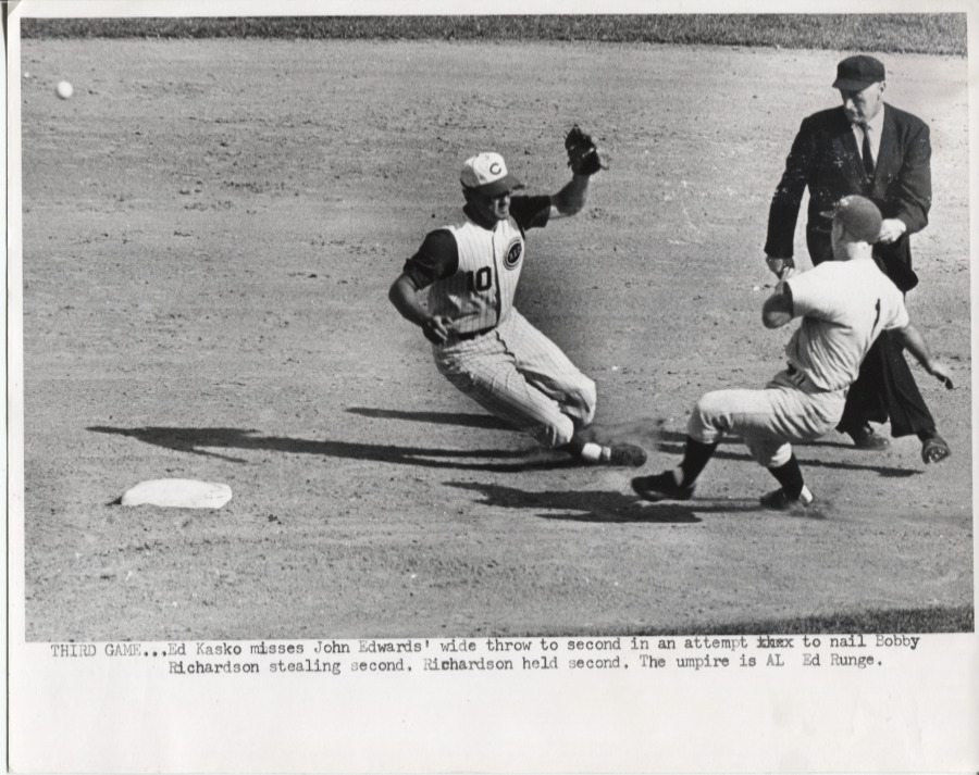 1961 Press Photo Yankees vs Reds World Series Eddie Kasko and Bobby Richardson