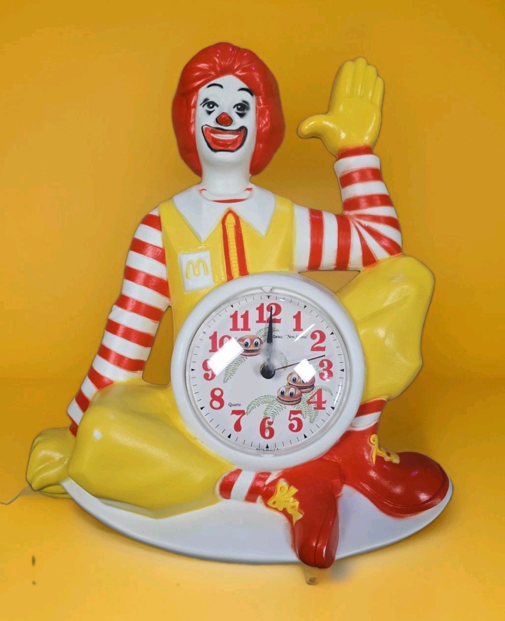 Vintage 1981 3D Ronald McDonald 3D Wall Clock. USA by Burwood Production Co Vintage 1981 3D Ronald McDonald 3D Wall Clock. USA by Burwood Production Co