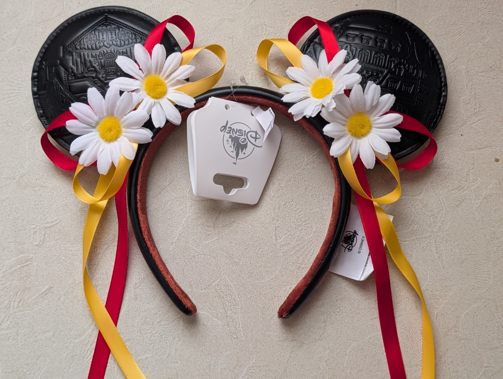 Disney Parks 2026 EPCOT Germany Flowers & Ribbons Minnie Ears Headband New Disney Parks 2026 EPCOT Germany Flowers & Ribbons Minnie Ears Headband New