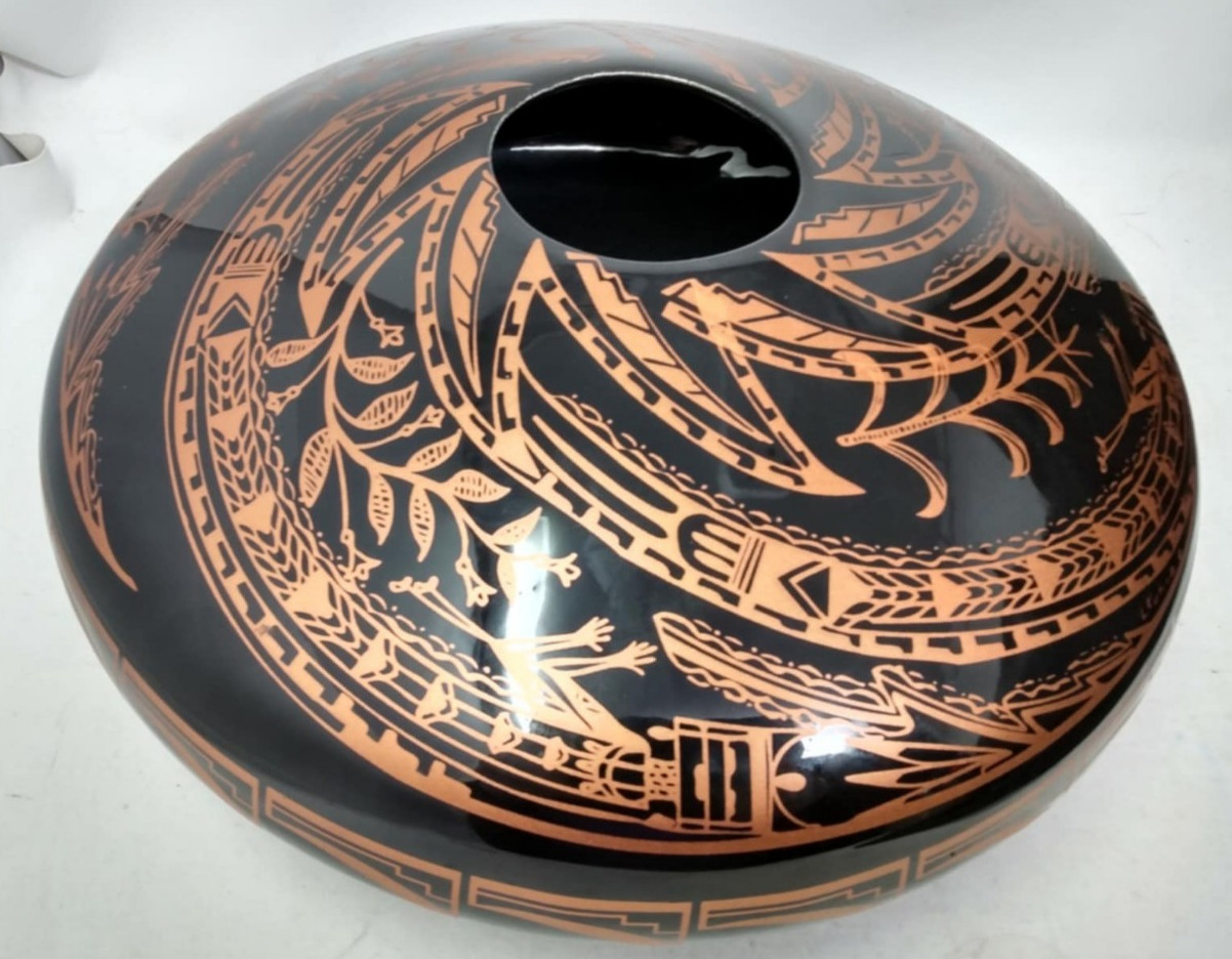 RARE Visions by Earthtones Leone Kuhne Ceramic Art Native American Seed Pot RARE Visions by Earthtones Leone Kuhne Ceramic Art Native American Seed Pot