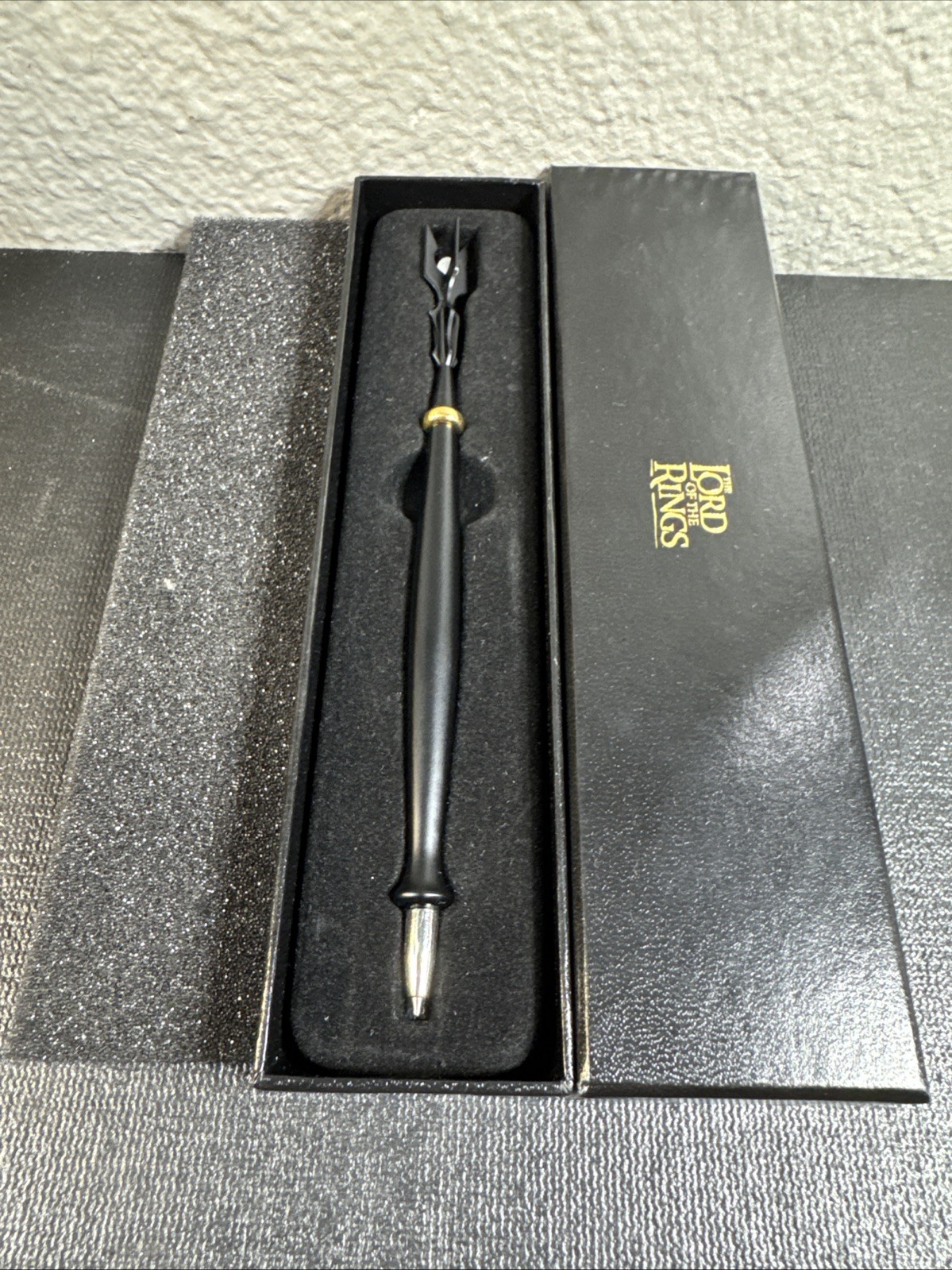 The Noble Collection Saruman Staff Ballpoint Pen 🔥Blue Ink Lord Of The Rings The Noble Collection Saruman Staff Ballpoint Pen 🔥Blue Ink Lord Of The Rings