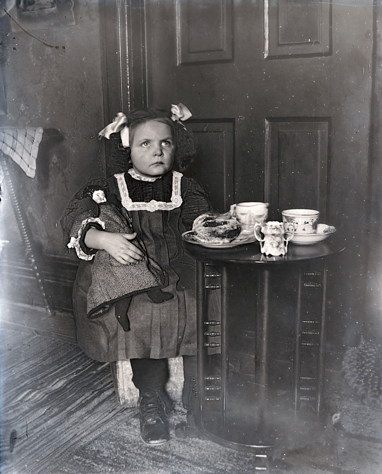 Lot of Over 50 4x5 Glass Plate Negatives from 1914 era