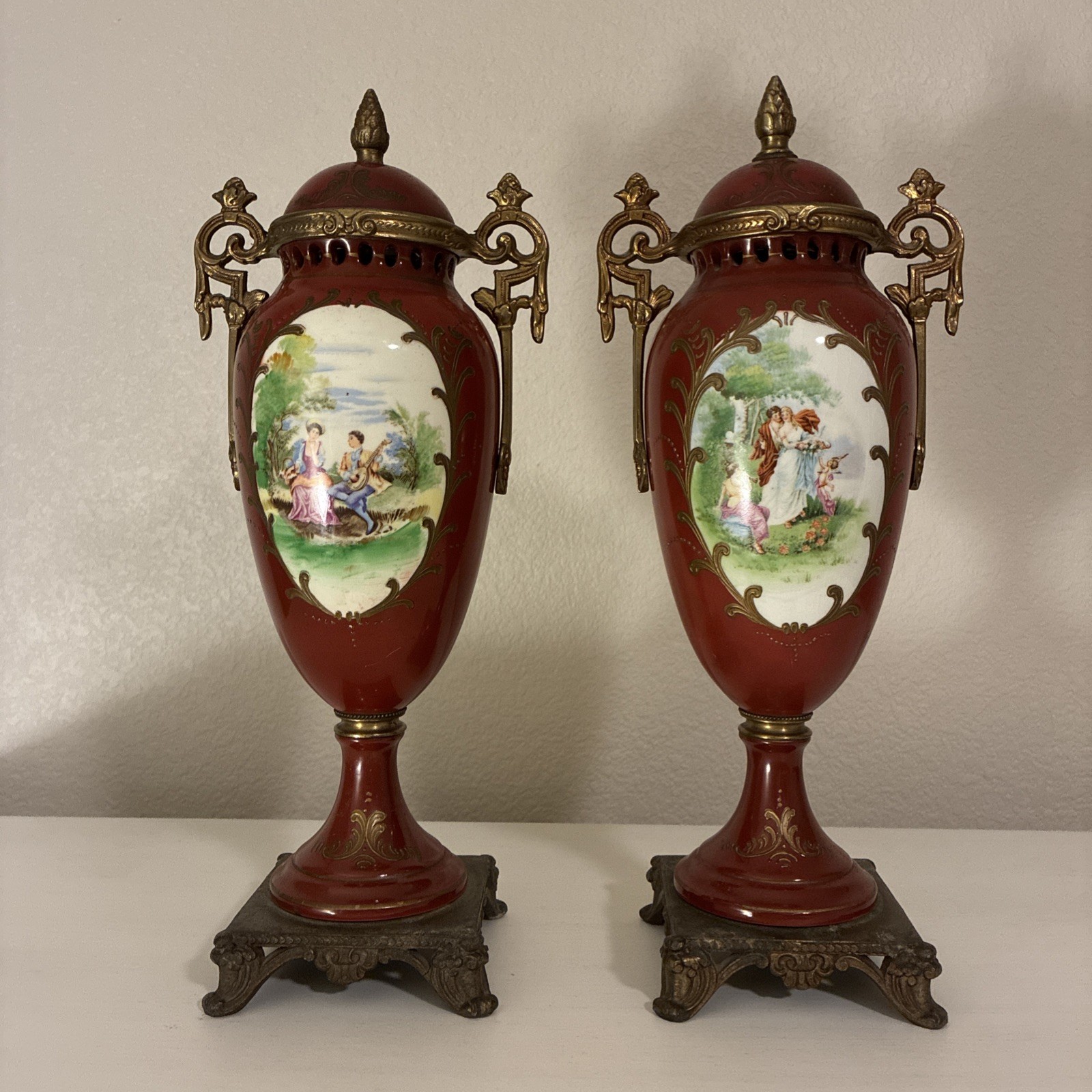 Pair Of French Sevres Style Urns Vintage 15 Pair Of French Sevres Style Urns Vintage 15