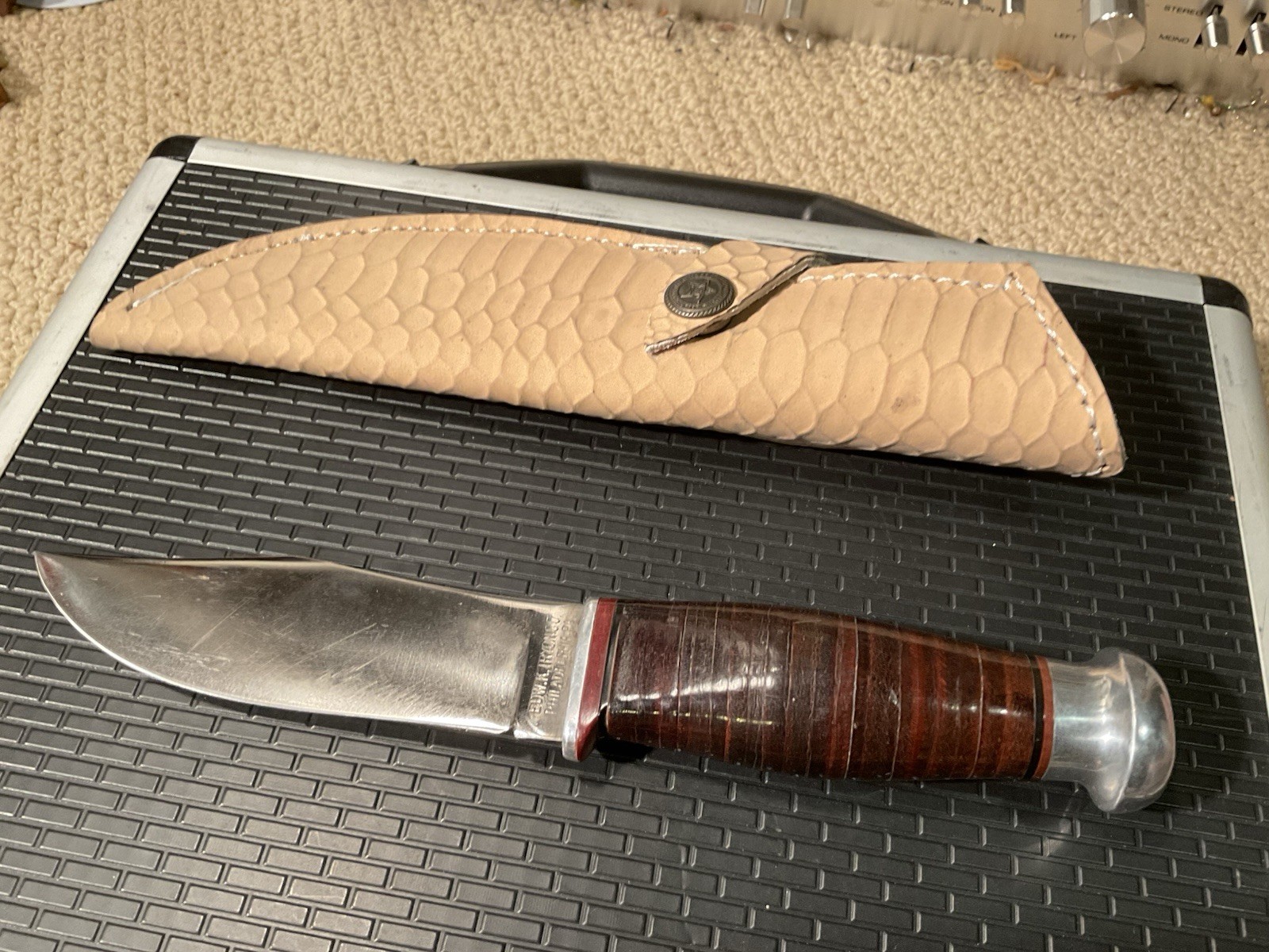 MINT Vintage Edward K Tryon Fixed Blade Hunting Knife MINT Vintage Edward K Tryon Fixed Blade Hunting Knife