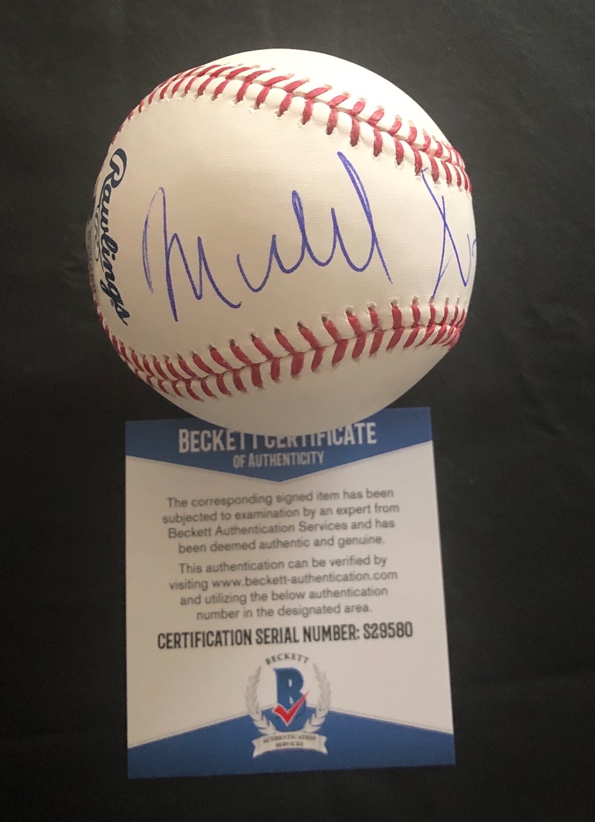 WALL STREET MICHAEL DOUGLAS SIGNED AUTOGRAPHED OFFICIAL MLB BASEBALL BECKETT BAS WALL STREET MICHAEL DOUGLAS SIGNED AUTOGRAPHED OFFICIAL MLB BASEBALL BECKETT BAS