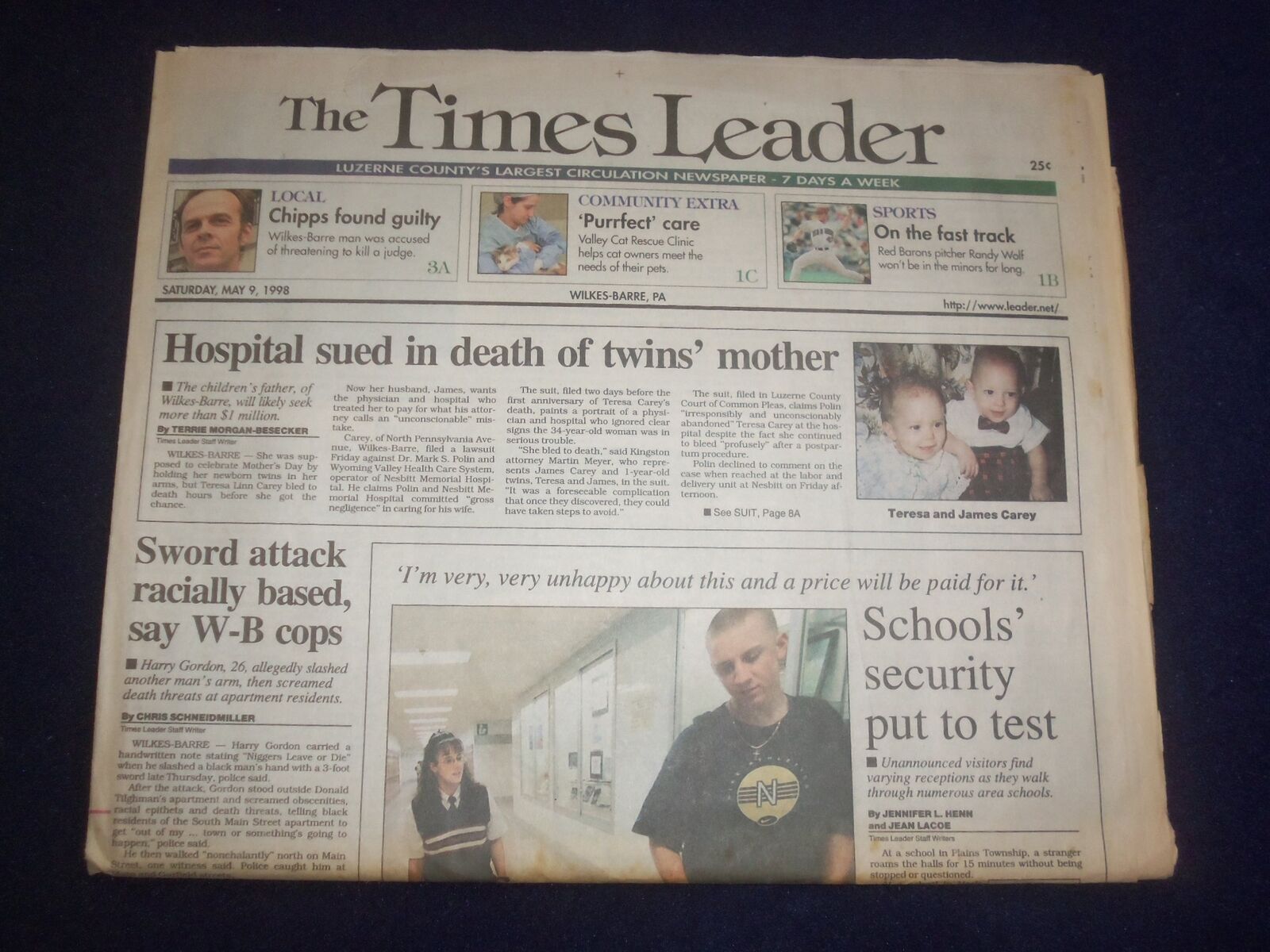 1998 MAY 9 WILKES-BARRE TIMES LEADER - SWORD ATTACK RACIALLY BASED - NP 8221