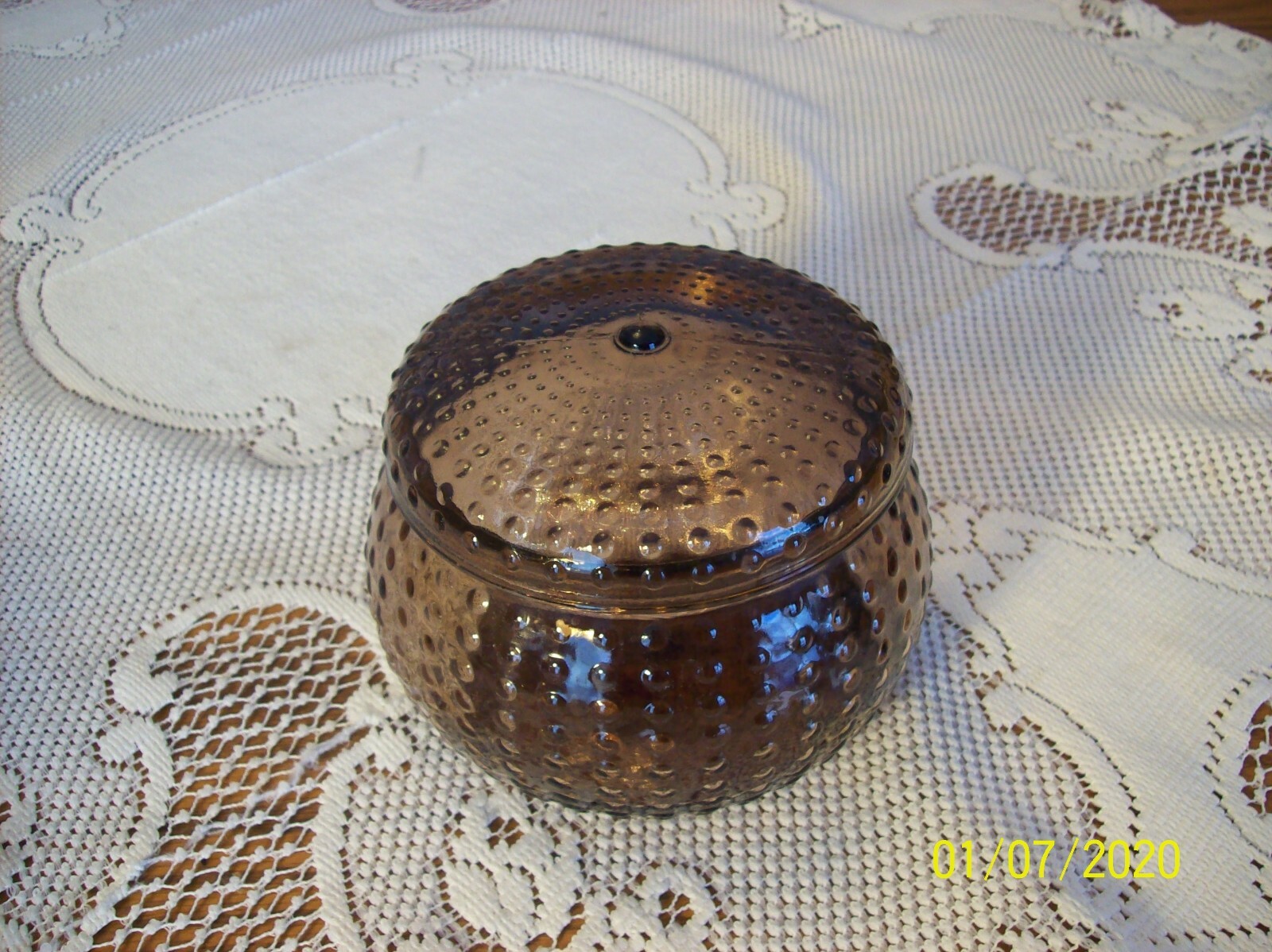 Hobnail Root Beer Hand Blown Round Vintage Covered Power, Jewlery Trinket Box Hobnail Root Beer Hand Blown Round Vintage Covered Power, Jewlery Trinket Box