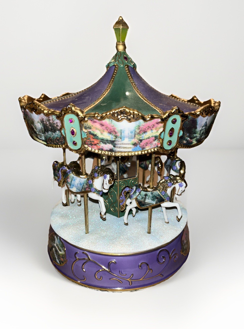 Vintage Thomas Kincaid Victorian Musical Carousel With Gold Plated Accents π Vintage Thomas Kincaid Victorian Musical Carousel With Gold Plated Accents π