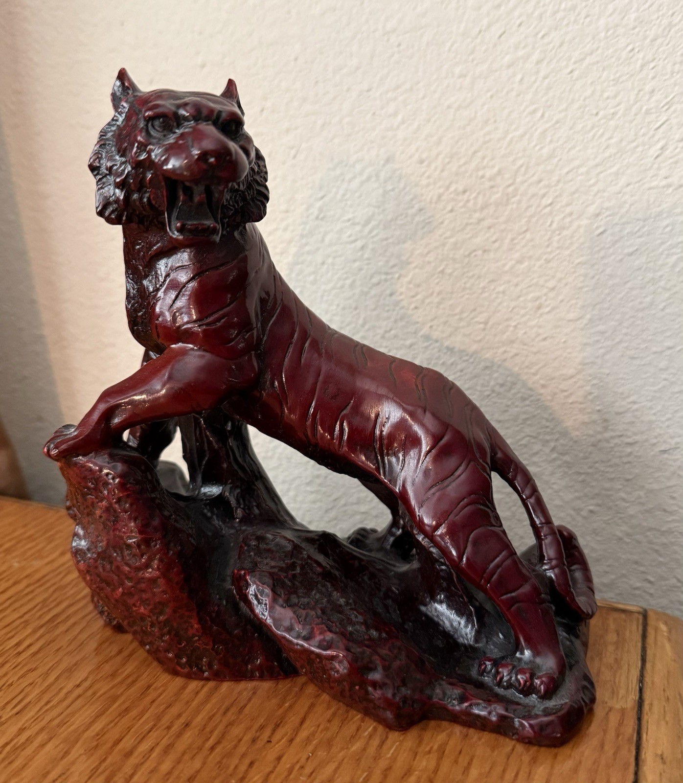 Chinese Resin Exquisite tiger statue gift Chinese Resin Exquisite tiger statue gift