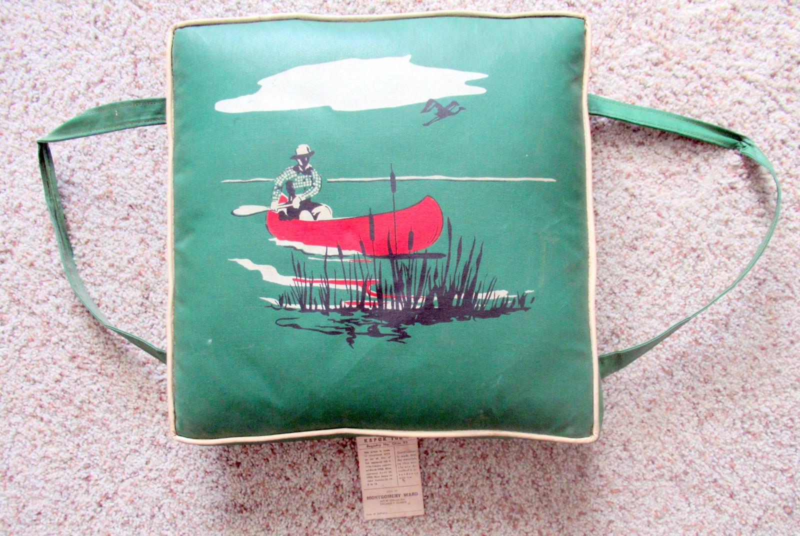 Vintage 1960s Tapatco Red Canoe Boating Green Vinyl Boat Seat Cushion VGC Vintage 1960s Tapatco Red Canoe Boating Green Vinyl Boat Seat Cushion VGC