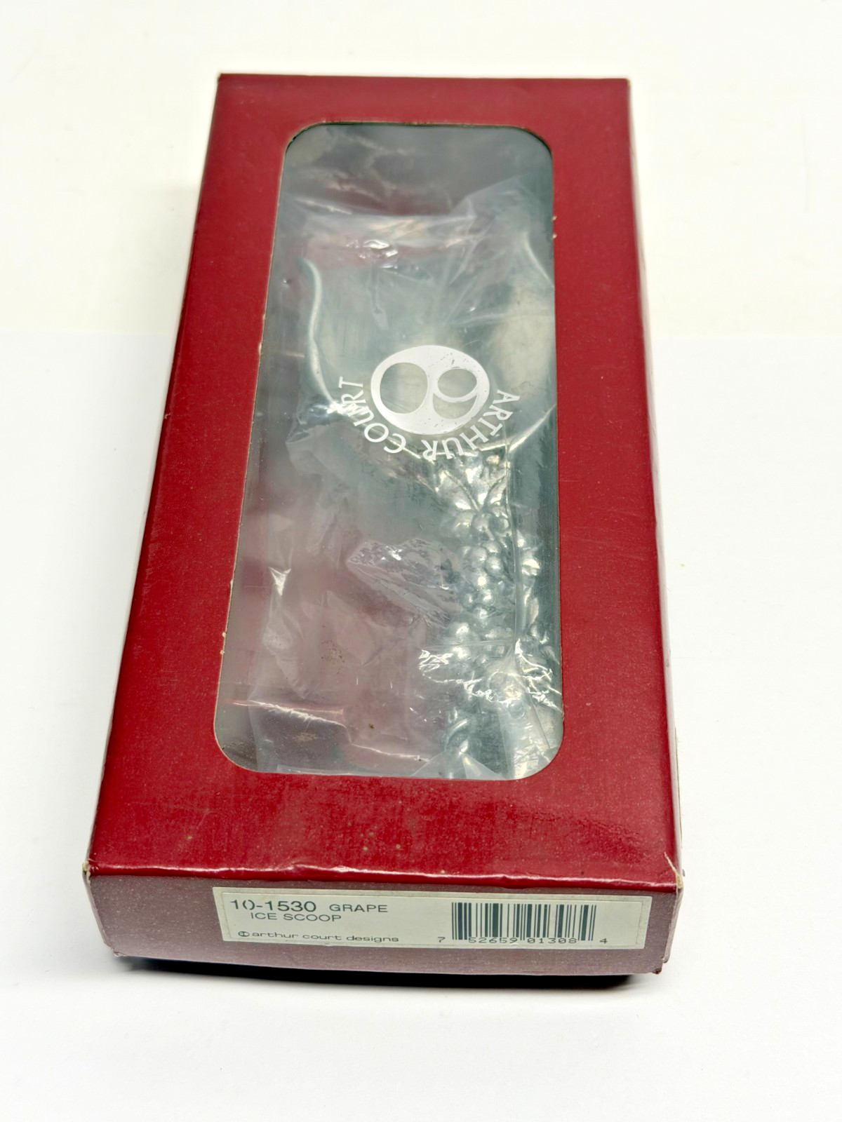 Vintage Arthur Court Ice Scoop, Designed with Grapes and Rabbit NEW Vintage Arthur Court Ice Scoop, Designed with Grapes and Rabbit NEW