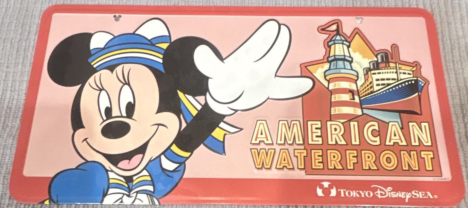 2001 Tokyo Disney Sea Souvenir License Plate Featuring Minnie Mouse. New Sealed 2001 Tokyo Disney Sea Souvenir License Plate Featuring Minnie Mouse. New Sealed
