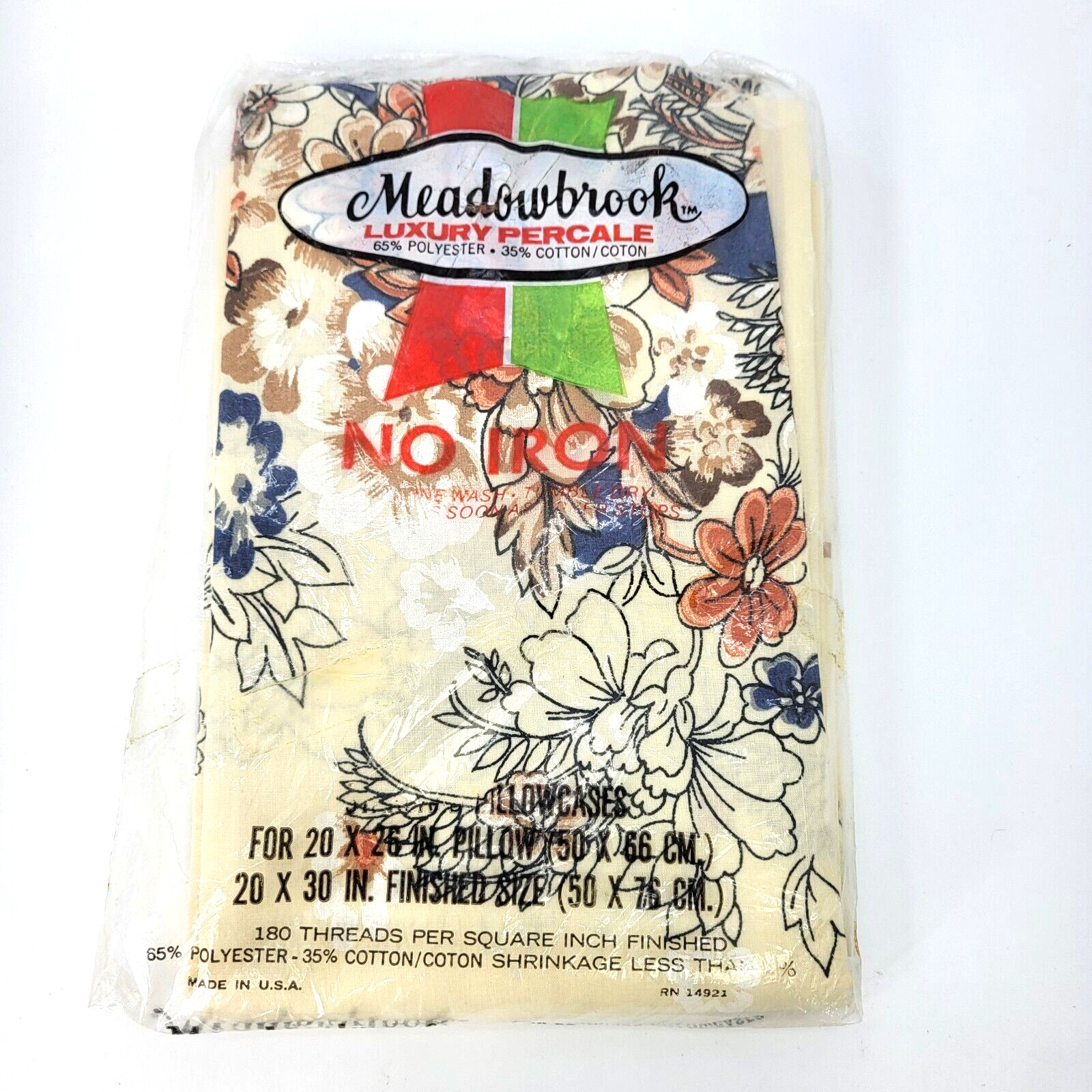 2 Vintage Standard Pillowcases - Original Packaging - Floral Flowers No Iron 2 Vintage Standard Pillowcases - Original Packaging - Floral Flowers No Iron
