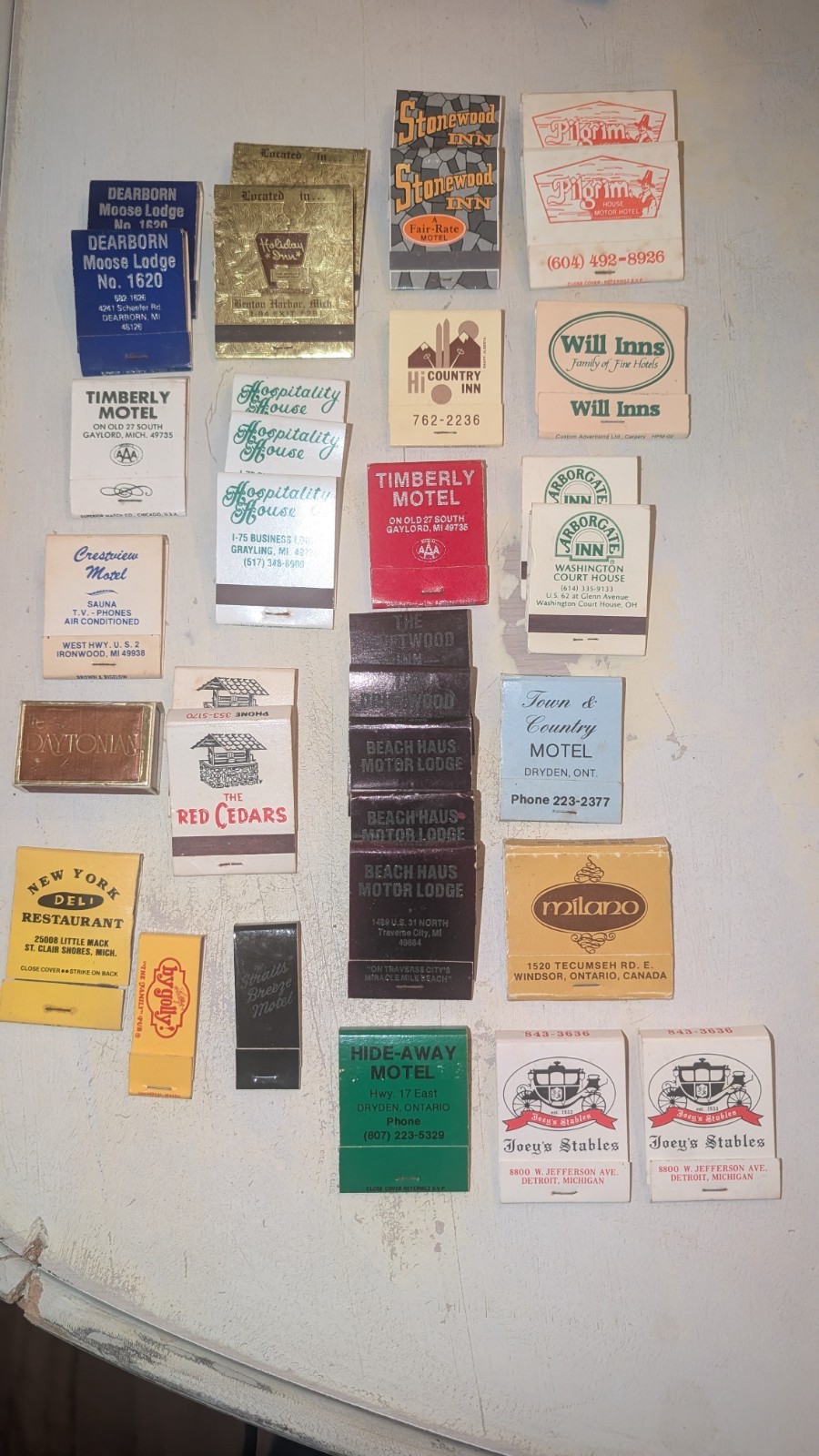 Vtg Great Lakes Travel Matchbook Lot 30+ Joey\'s Stables & Holiday Inn