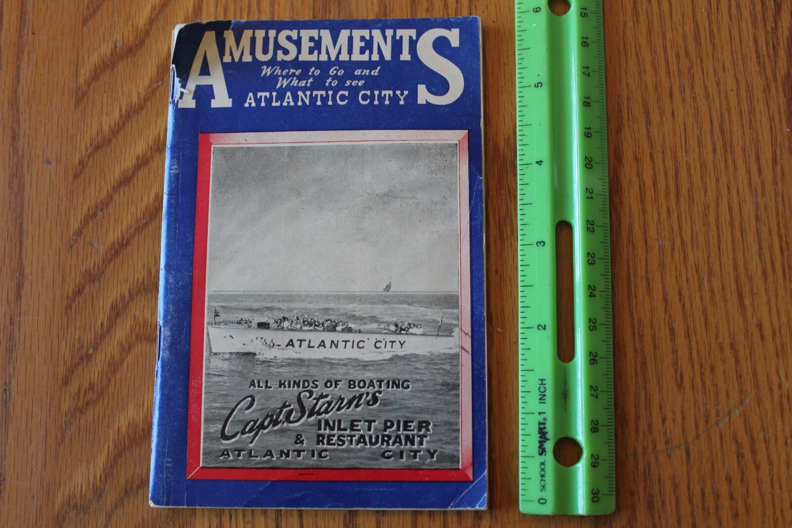 1940's ATLANTIC CITY AMUSEMENTS Brochure 64 pages where to go booklet pamphlet 