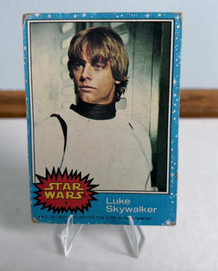 Vintage 1977 Topps Star Wars #1 Luke Skywalker Rookie Card Series 1 Blue Vintage 1977 Topps Star Wars #1 Luke Skywalker Rookie Card Series 1 Blue
