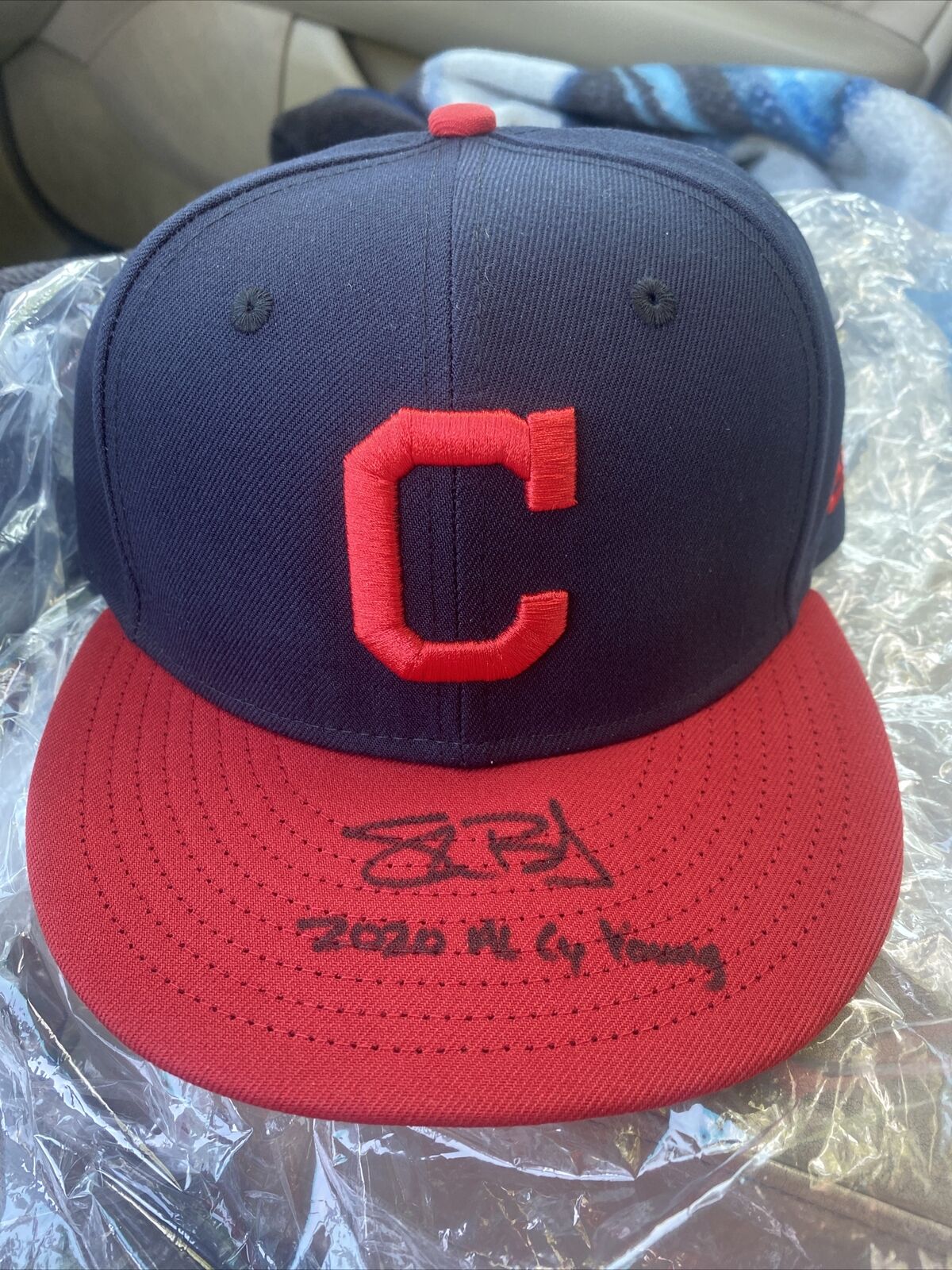 SHANE BIEBER SIGNED HAT “2020 AL CY YOUNG” AUTHENTICATED 